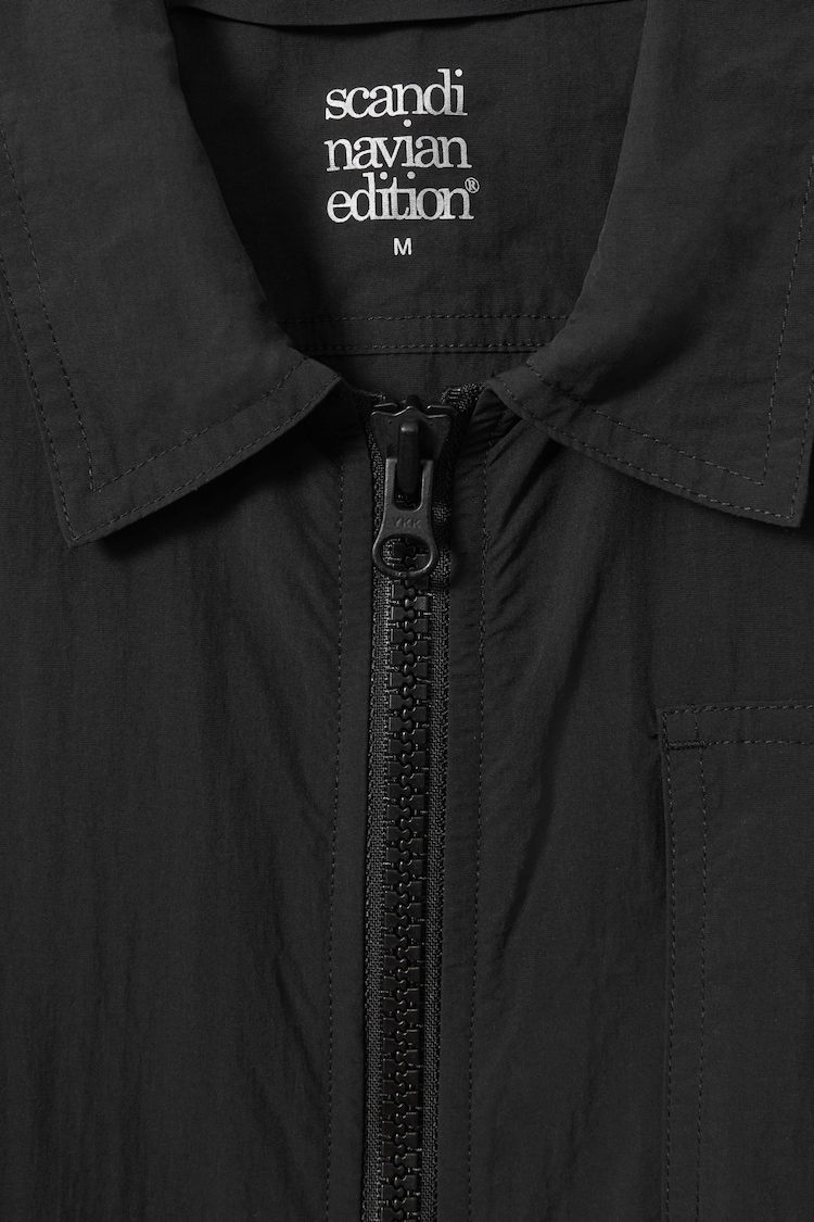 Scandinavian Edition Lightweight Jacket - Image 6 of 6