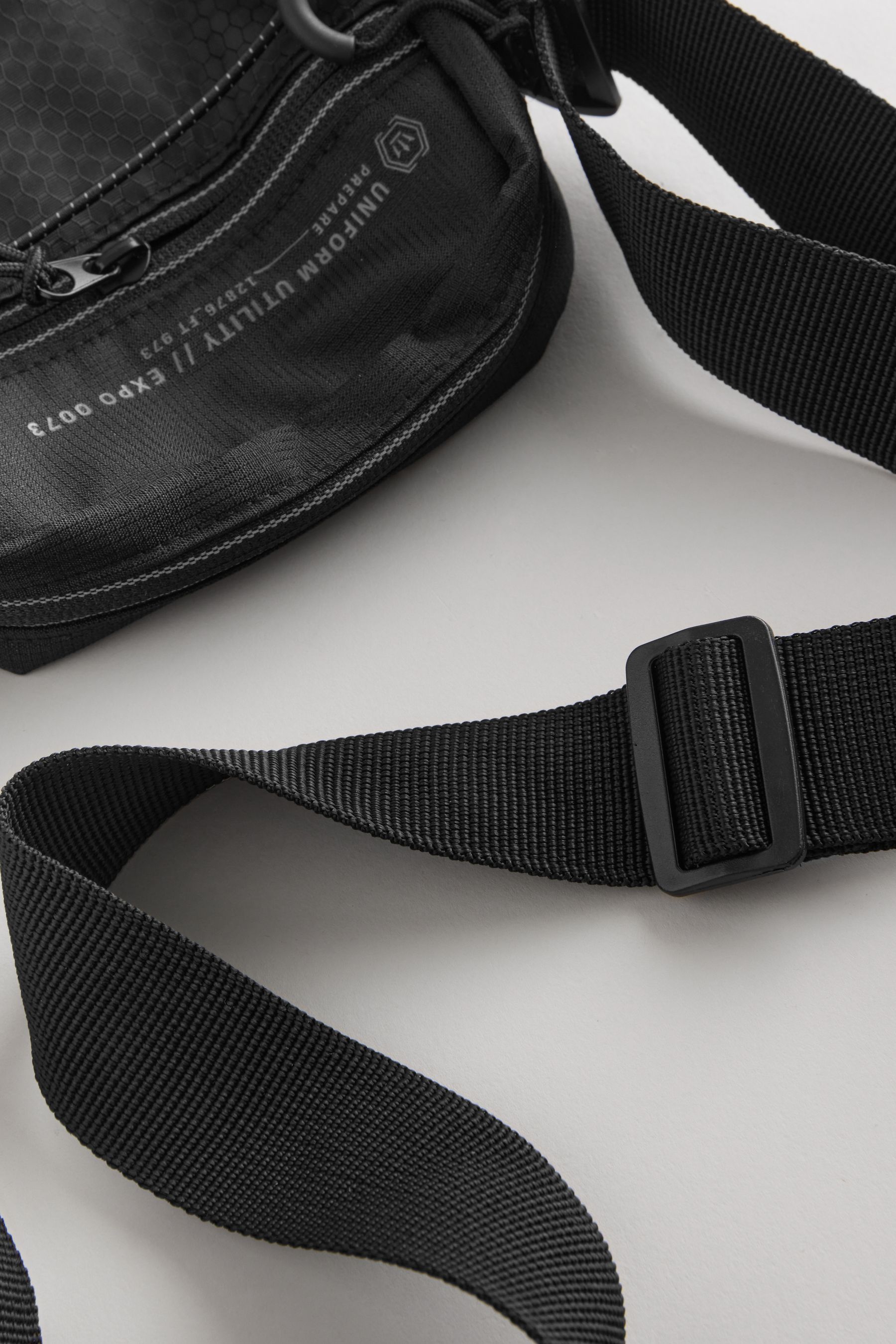 Nylon body bag on sale