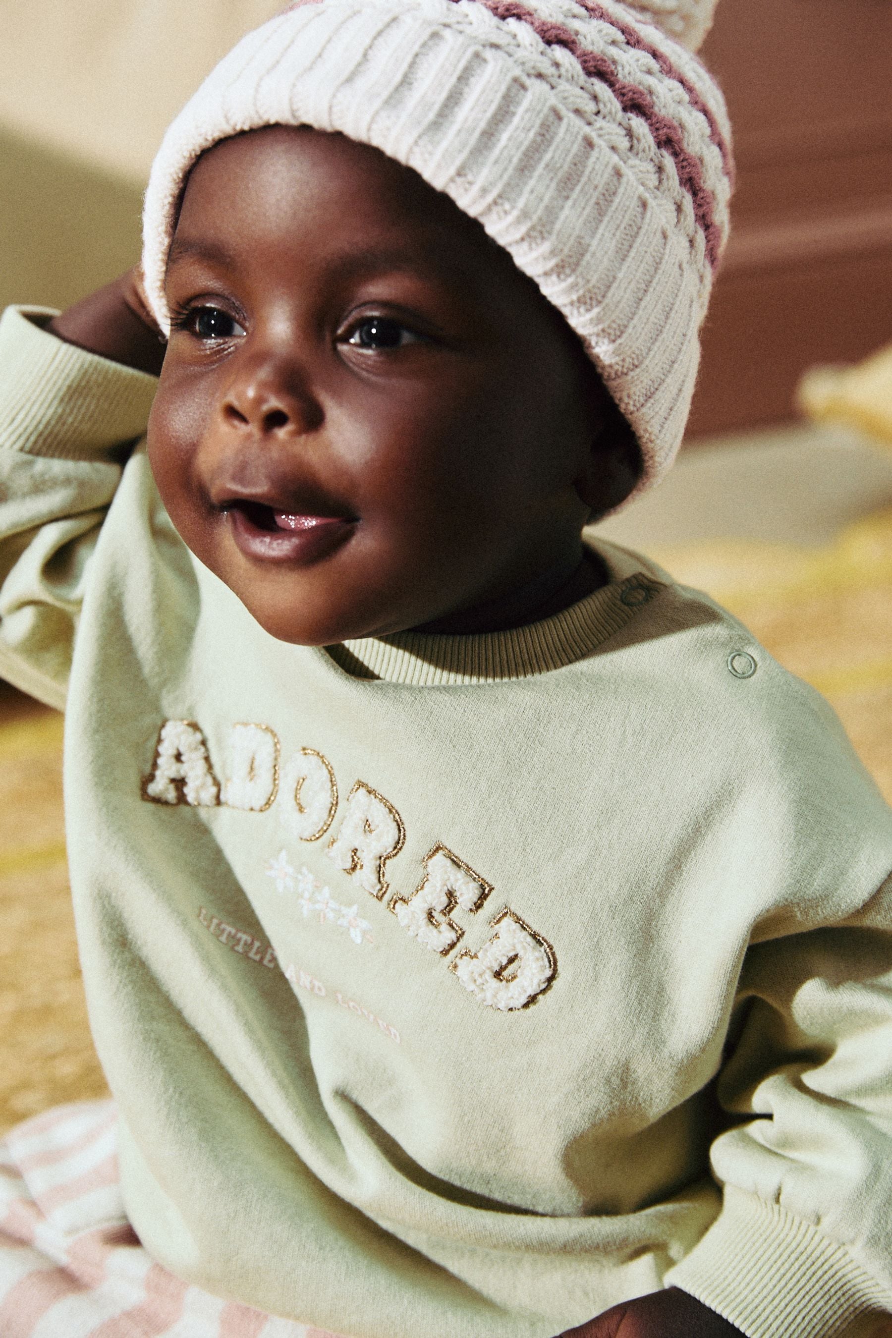 Baby pom hat best sale