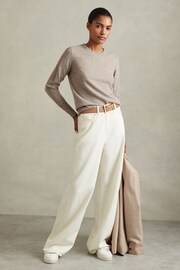 Reiss Neutral Annie Wool Blend Crew Neck Jumper with Cashmere - Image 3 of 5