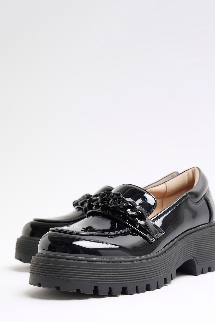 River Island Black Girls Patent Drench Chain Loafers - Image 2 of 4