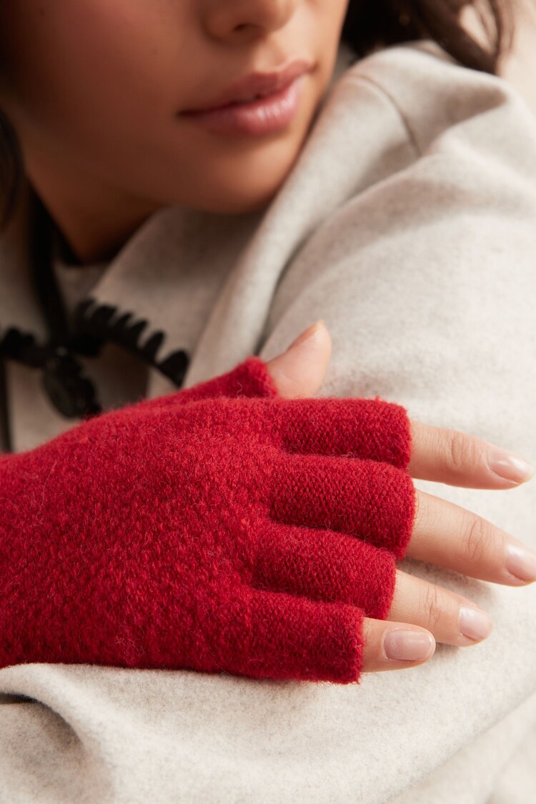 Red Fingerless Gloves - Image 2 of 5