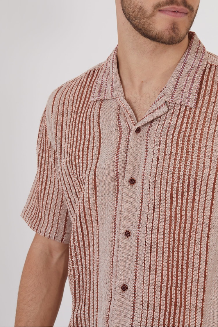 Threadbare Red 100% Cotton Blend Zig Zag Revere Collar Short Sleeve Shirt - Image 5 of 5