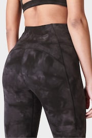 Sweaty Betty Black Spray Dye Print 7/8 Length Super Soft Yoga Leggings - Image 5 of 7