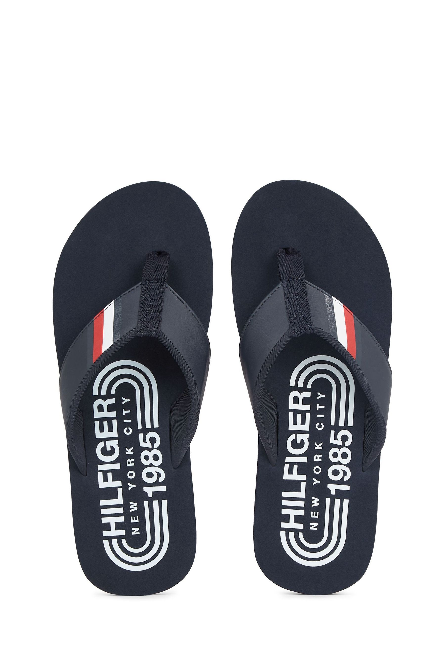 Tommy hilfiger flip flops canada hotsell