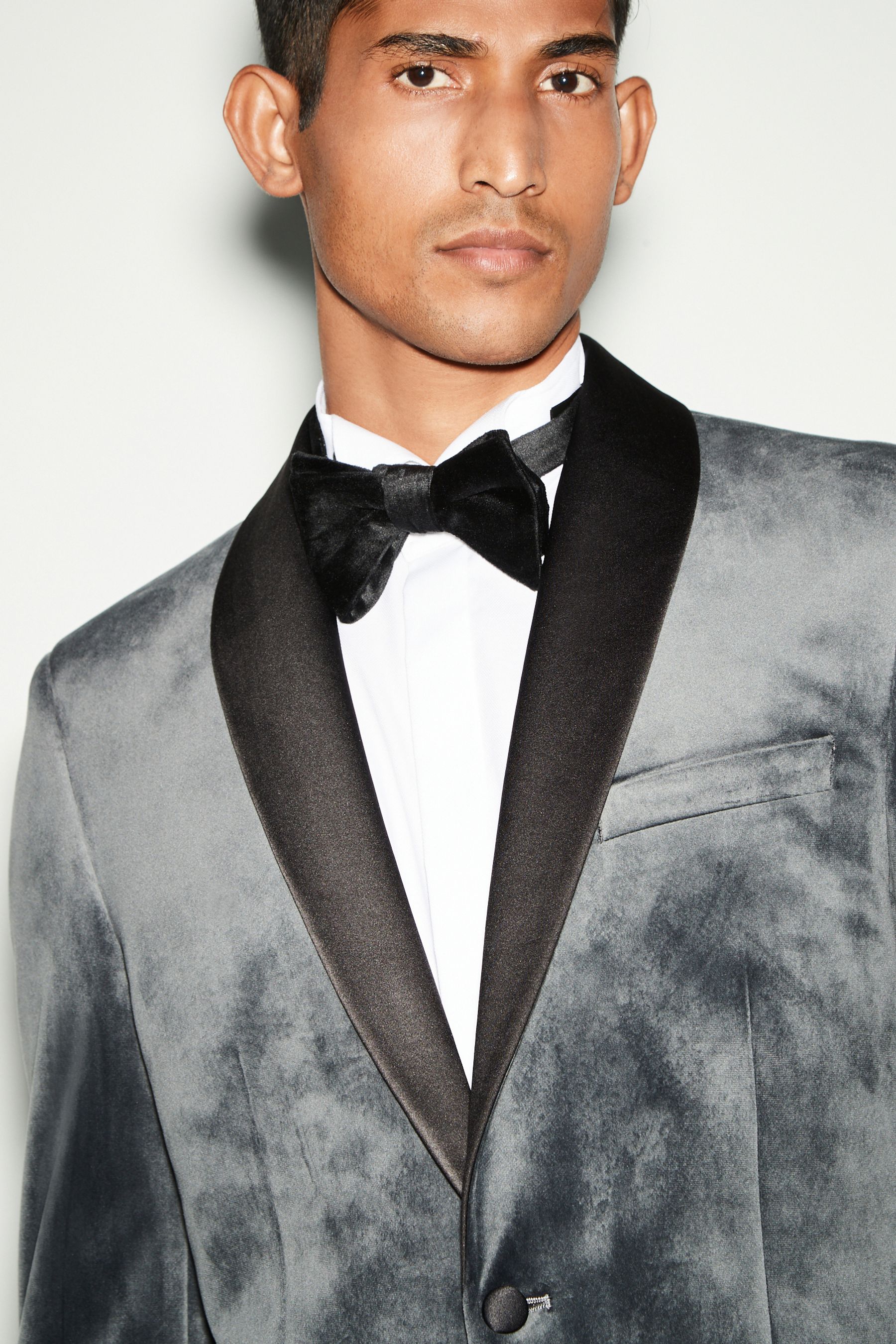 Grey velvet blazer hotsell