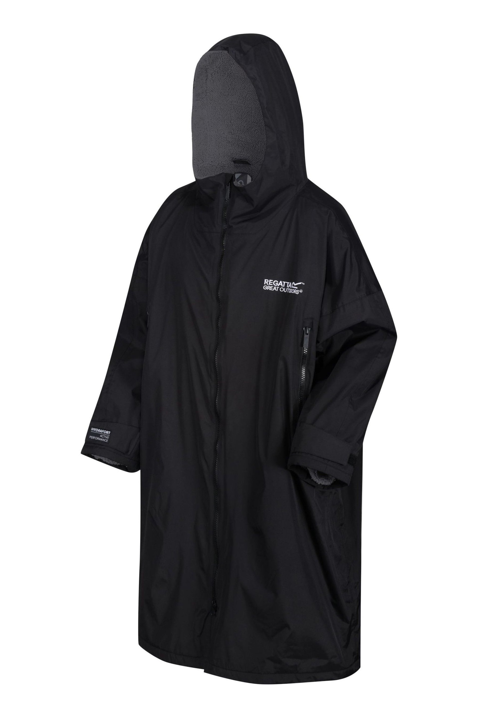 Regatta Black Adult Waterproof Changing Robe - Image 8 of 8