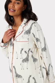 Chelsea Peers Cream Maternity Organic Cotton Giraffe Print Long Pyjama Set - Image 5 of 5