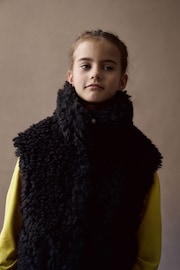 Black Chunky Borg Gilet (3-16yrs) - Image 4 of 8