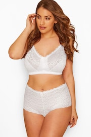 Yours Curve White Hi Shine Lace Non-Wired Bra - Image 2 of 4