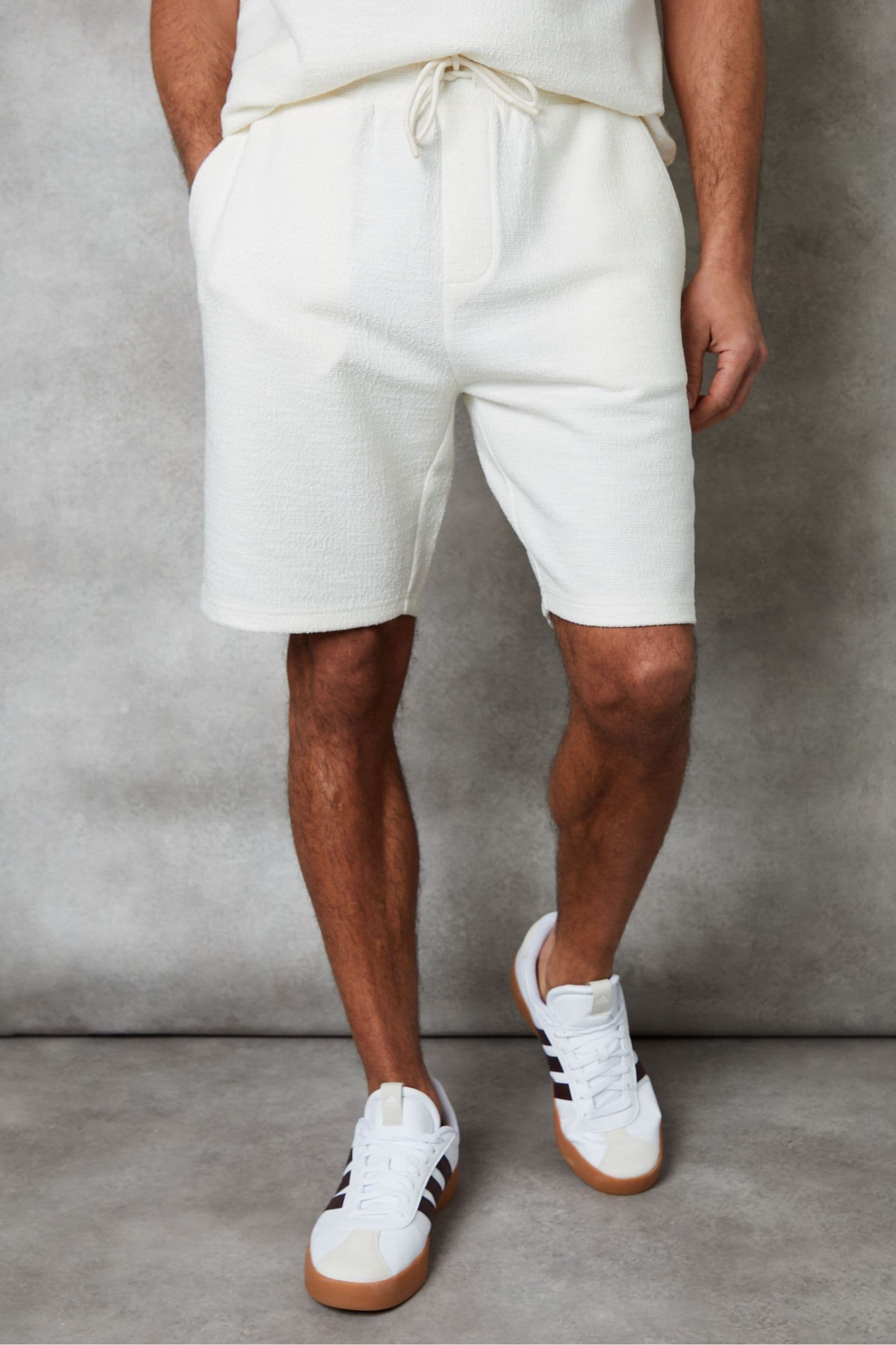 Threadbare shorts store