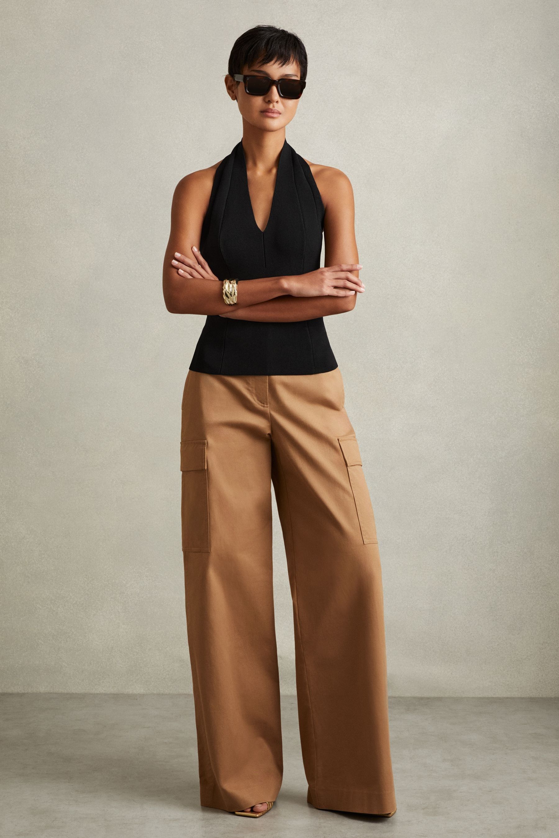 Black halter neck tops uk online