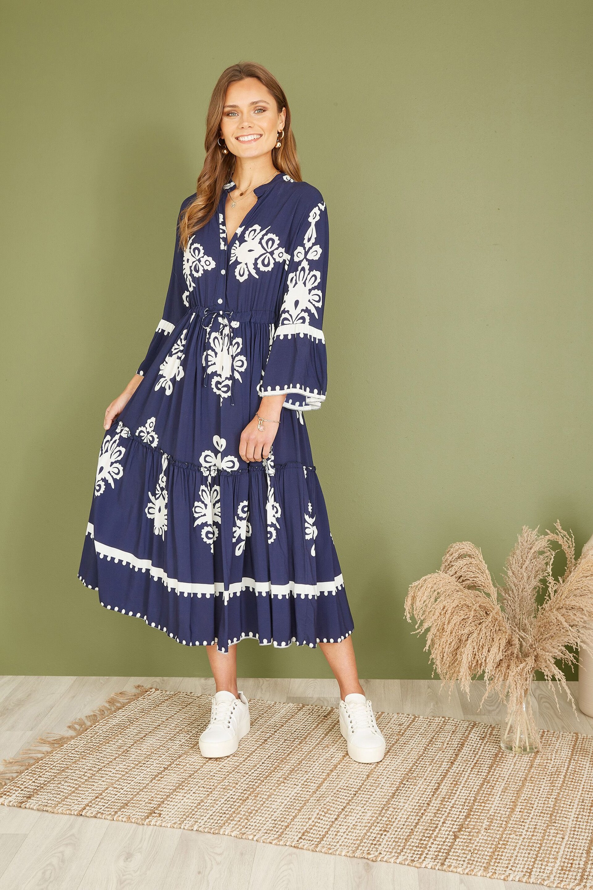 Yumi Blue Viscose Midi Dress With Long Sleeves - Image 1 of 5