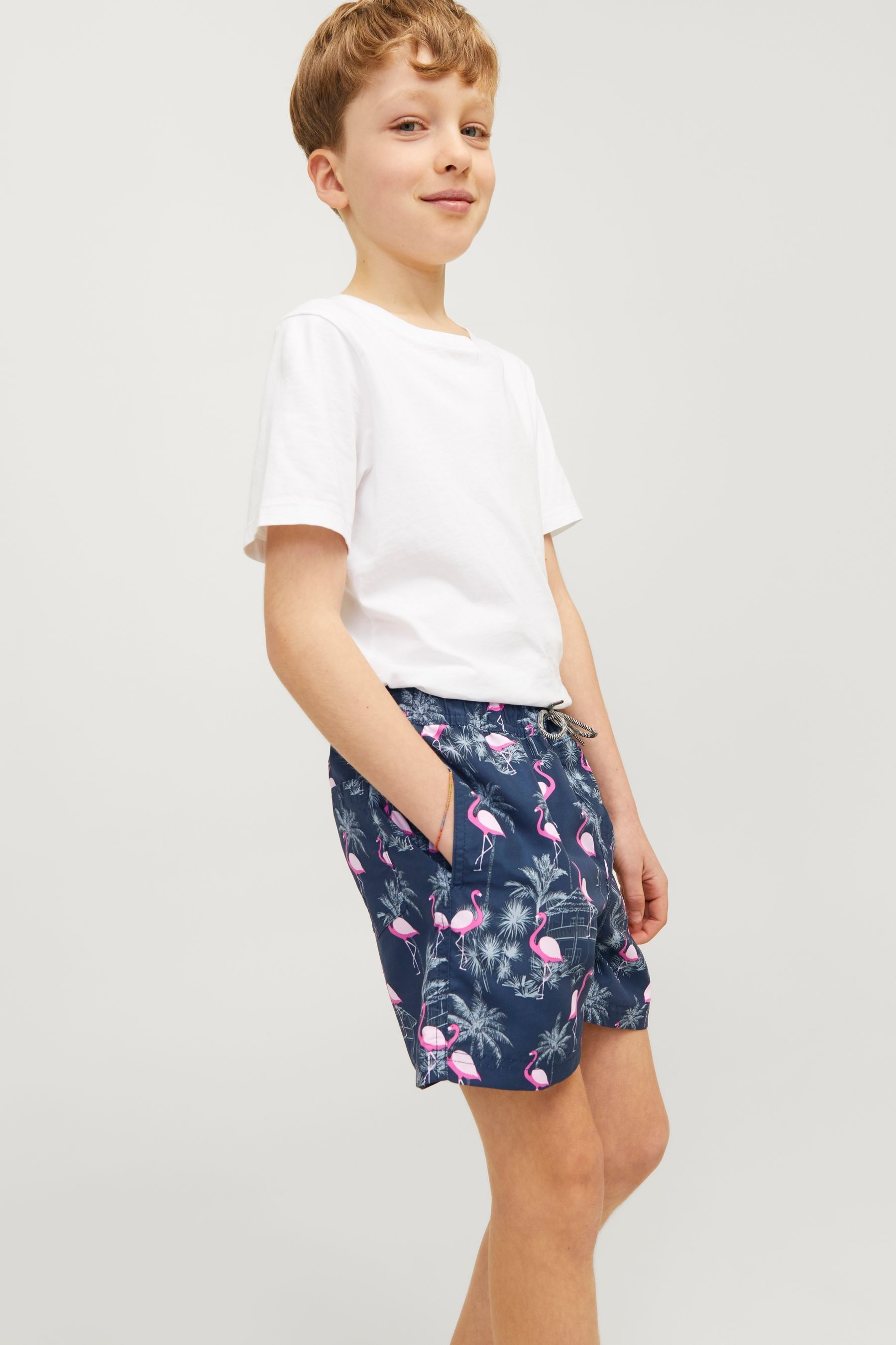 Jack jones flamingo shorts 2025