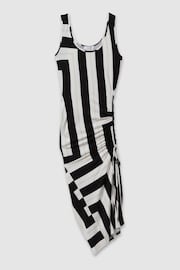 Reiss Black/White Serina Colourblock Ruched Bodycon Midi Dress - Image 2 of 5