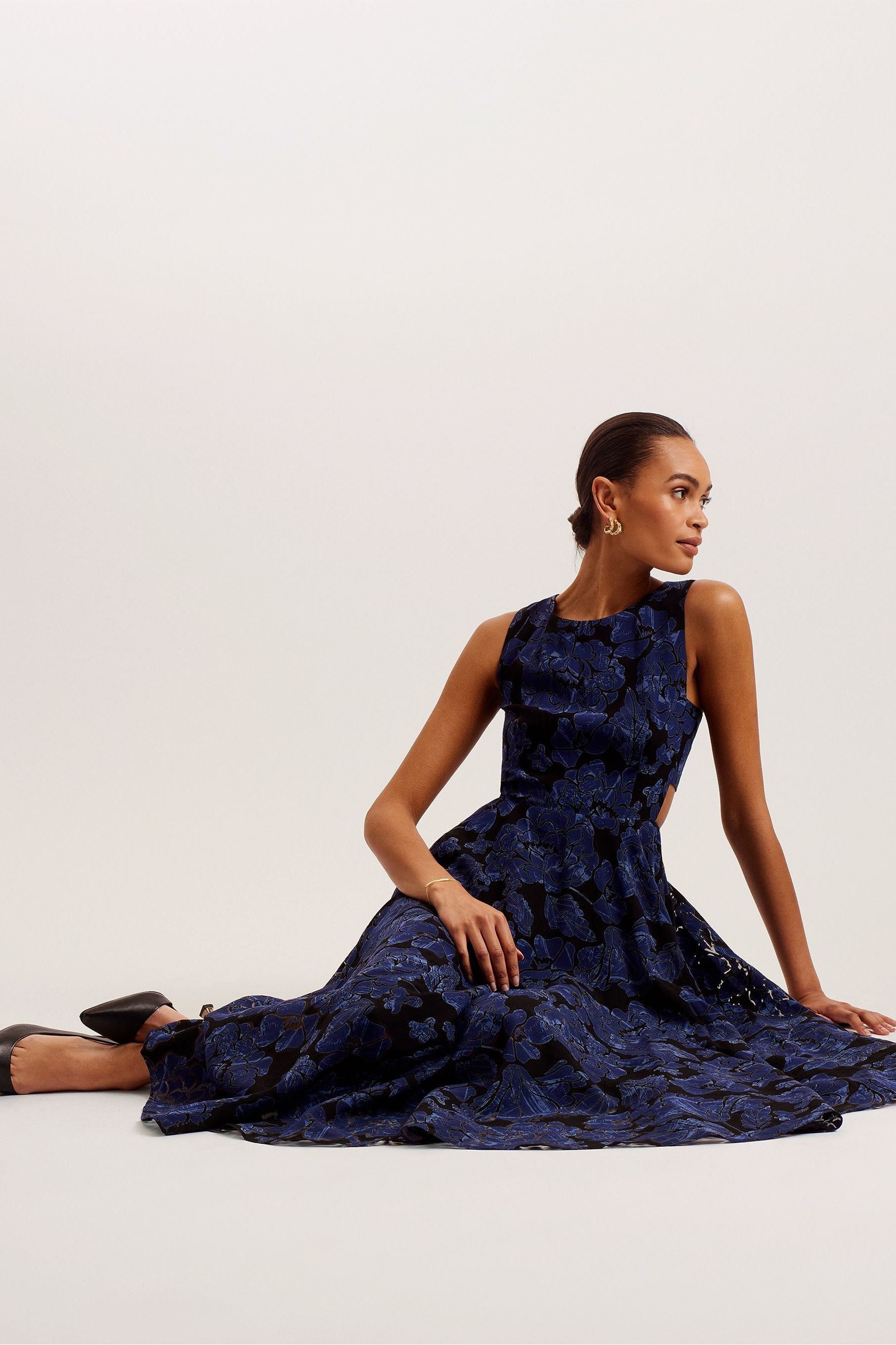 Ted baker cut out dress store