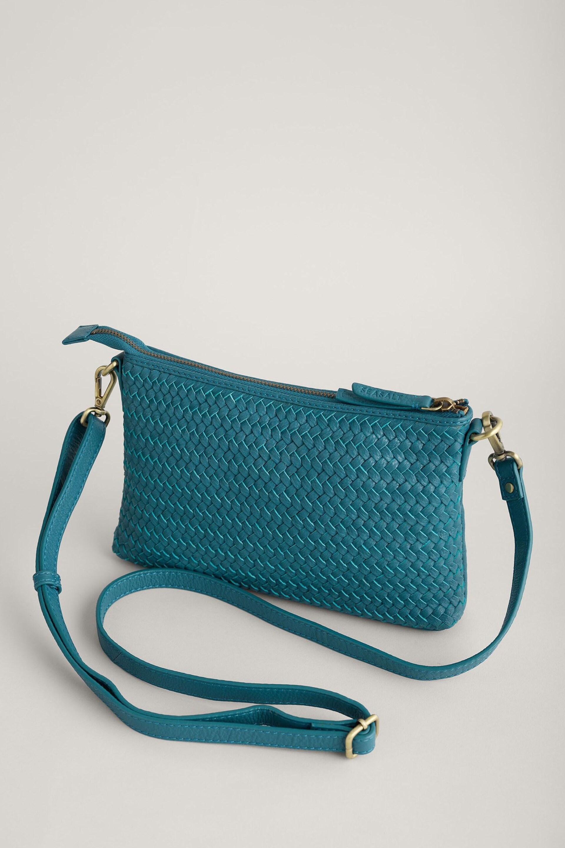 Seasalt Cornwall Blue Woven Crenvor Cross-Body Bag - Image 2 of 5