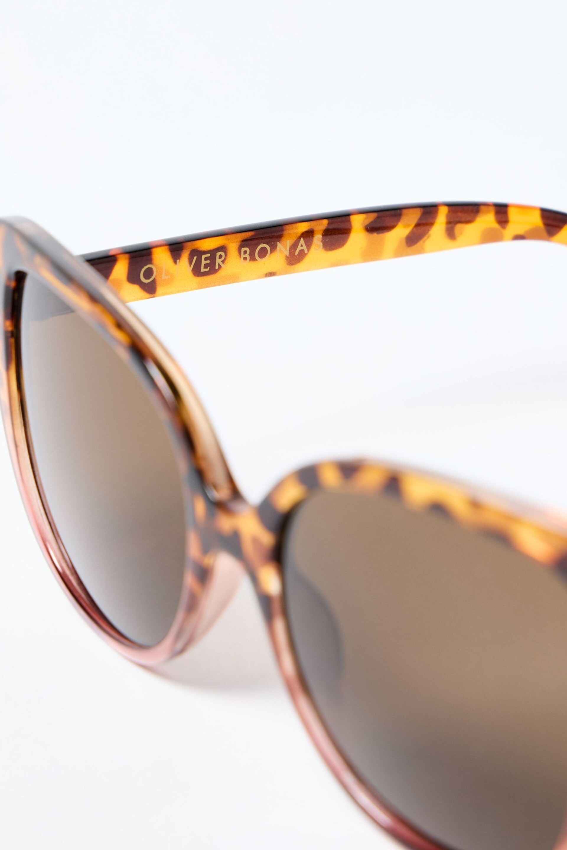 Oliver Bonas Pink Ombre Faux Fur Tortoiseshell Cat Eye Sunglasses - Image 6 of 7