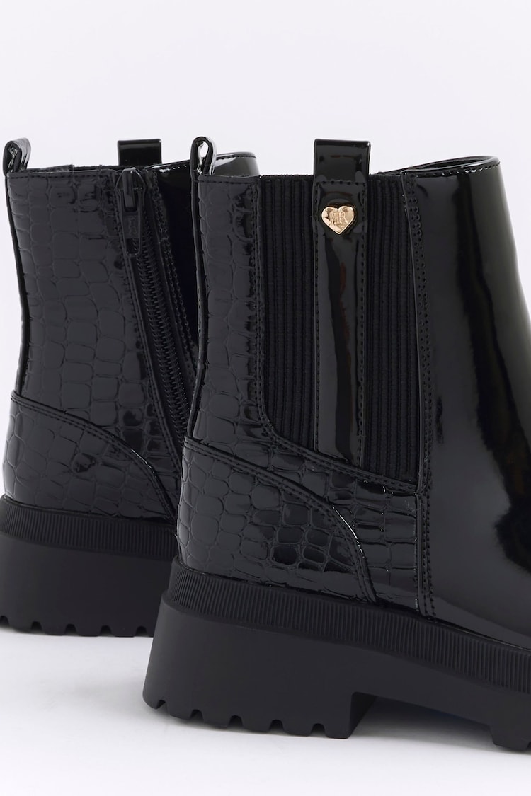 River Island Black Girls Patent Stud Chelsea Boots - Image 4 of 4