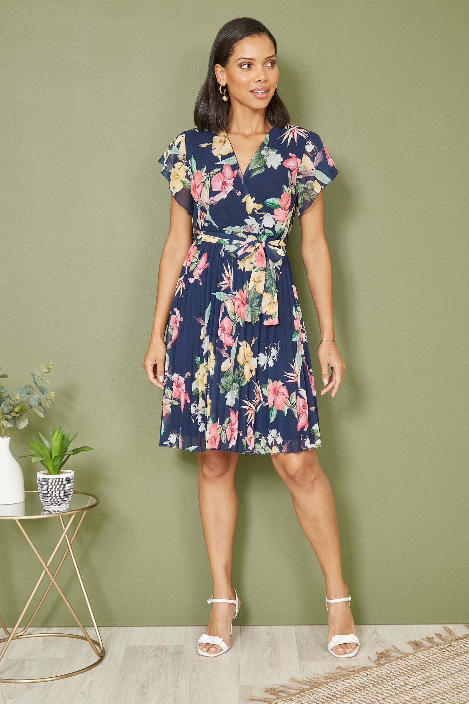 Mela Blue Floral Print Pleated Wrap Skater Dress - Image 3 of 5