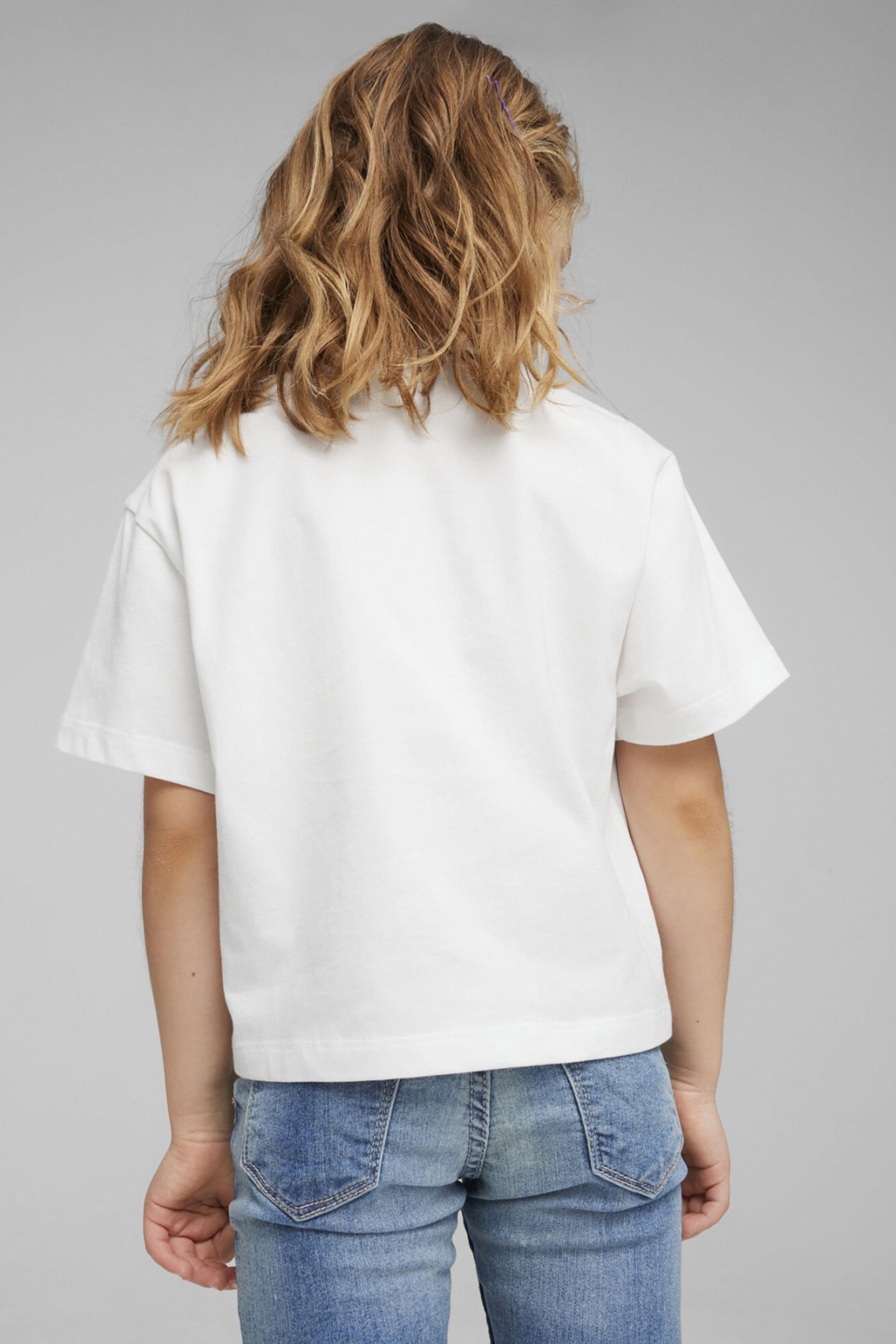 Puma White Kids Girls x TROLLS Graphic T-Shirt - Image 2 of 5