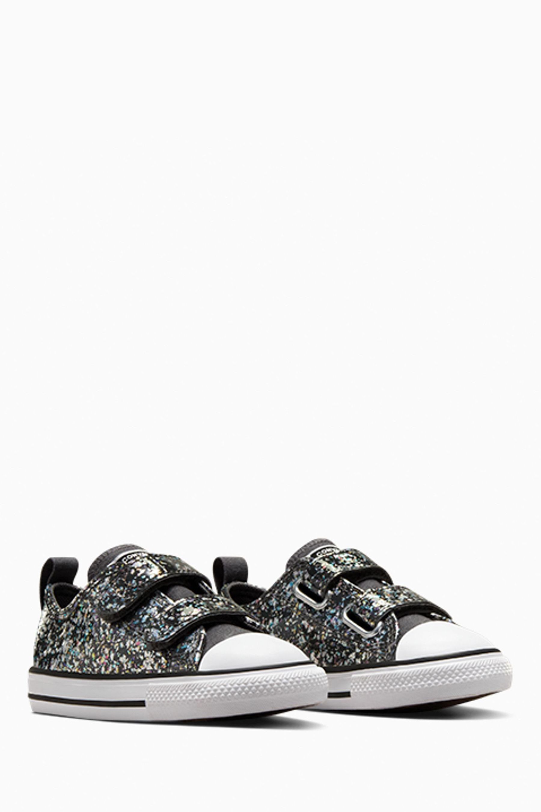 Kaufe Sie Converse Infant Chuck Taylor Glitter 2V Trainers bei Next Deutschland