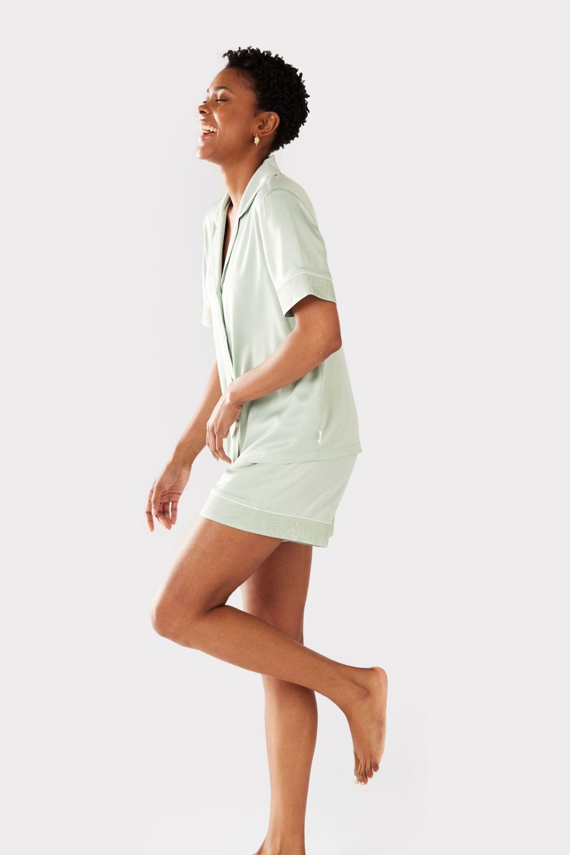 Chelsea Peers Green Satin Lace Trim Short Pyjama Set - Image 2 of 5