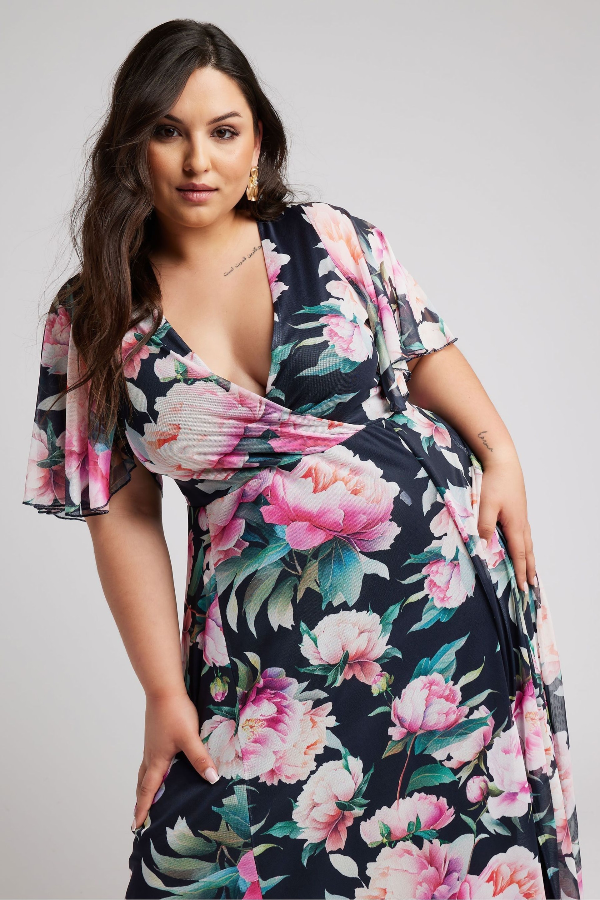 Yours London Curve Navy Blue Floral Print Wrap Maxi Dress - Image 3 of 5