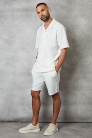 Threadbare Ecru Textured Revere Collar Short Sleeve Shirt - Image 3 of 4