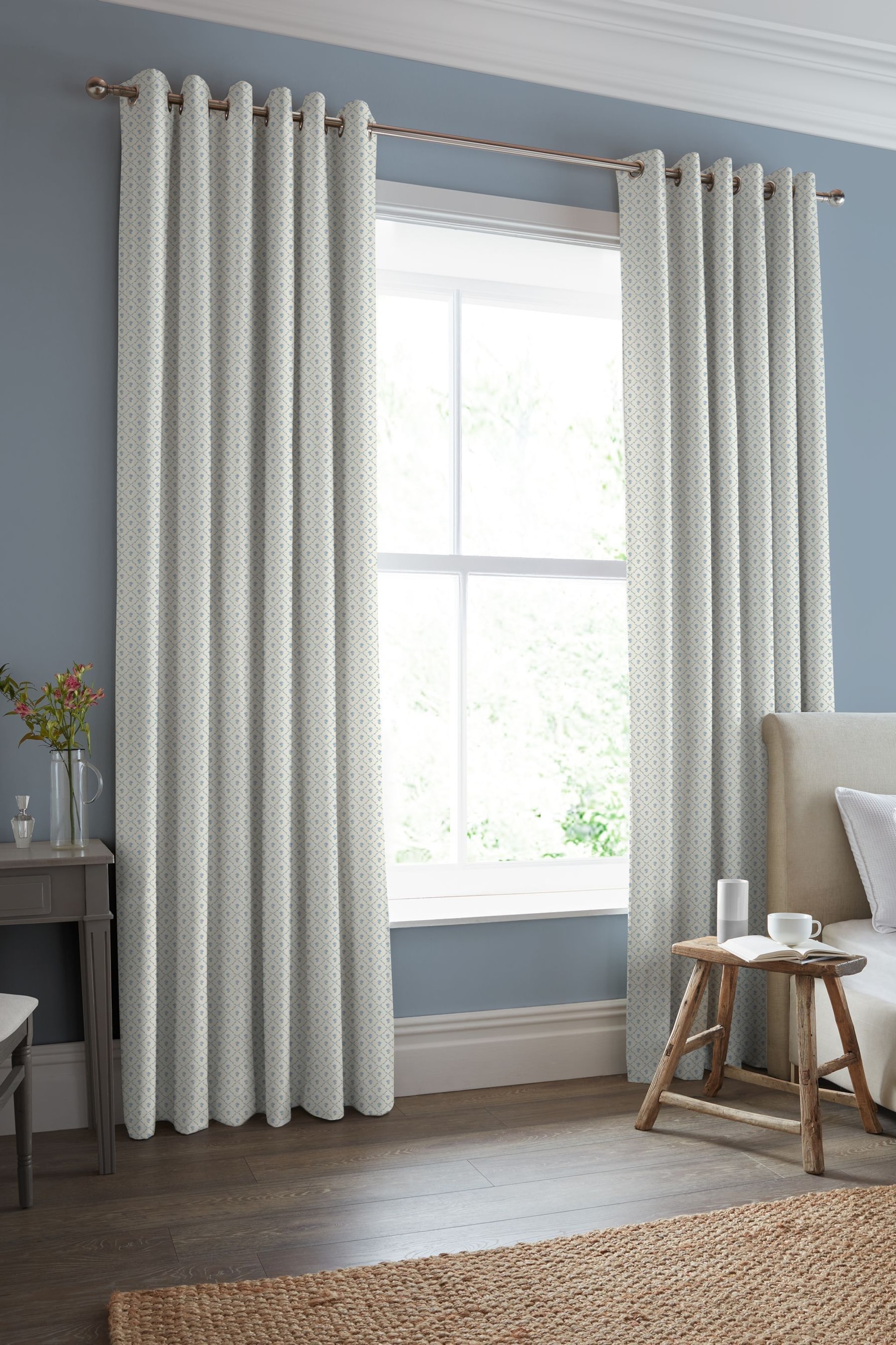 Laura Ashley Pale Seaspray Blue Kate Made to Measure Curtains - Image 2 of 9
