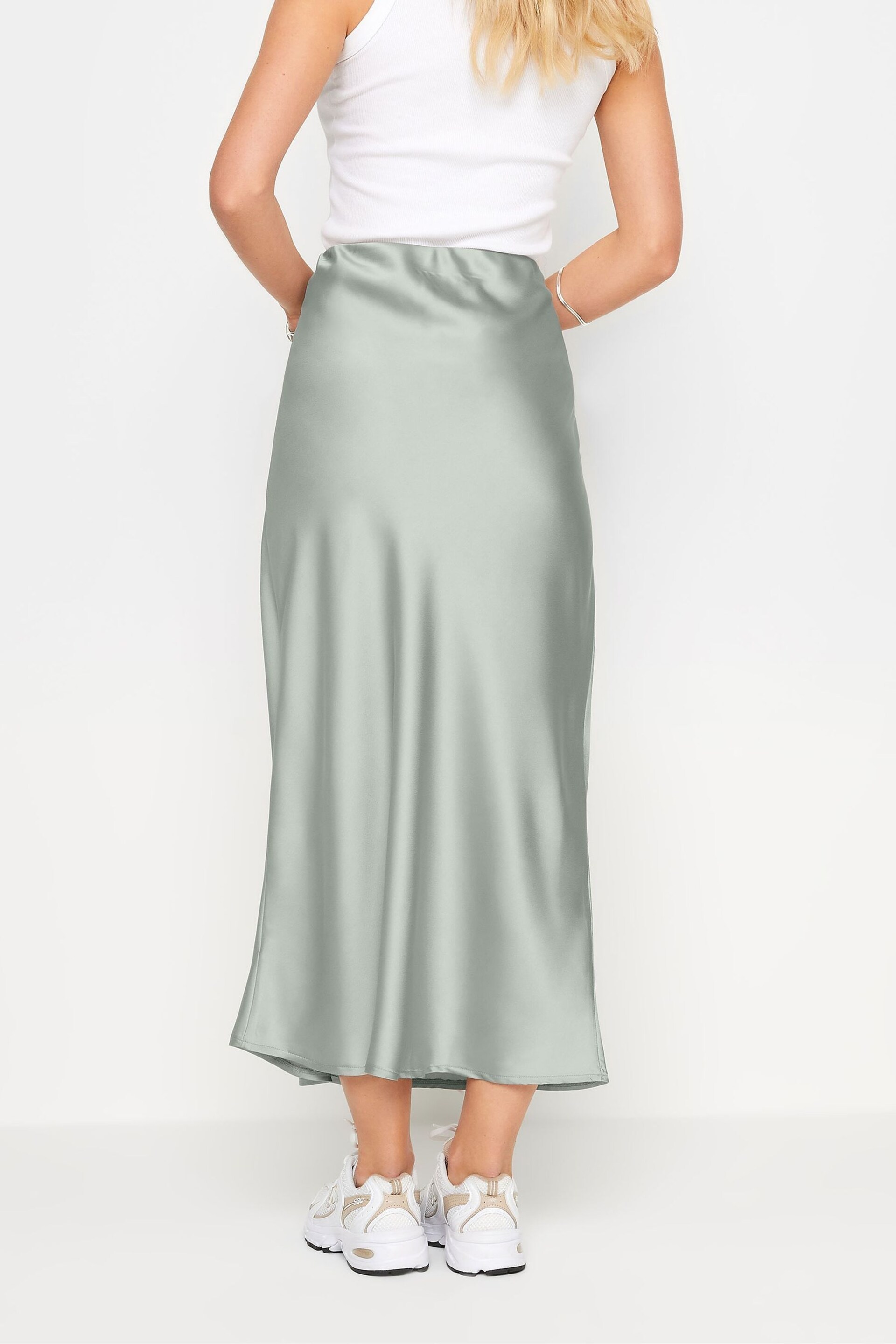 PixieGirl Petite Silver Satin Midaxi Skirt - Image 3 of 5