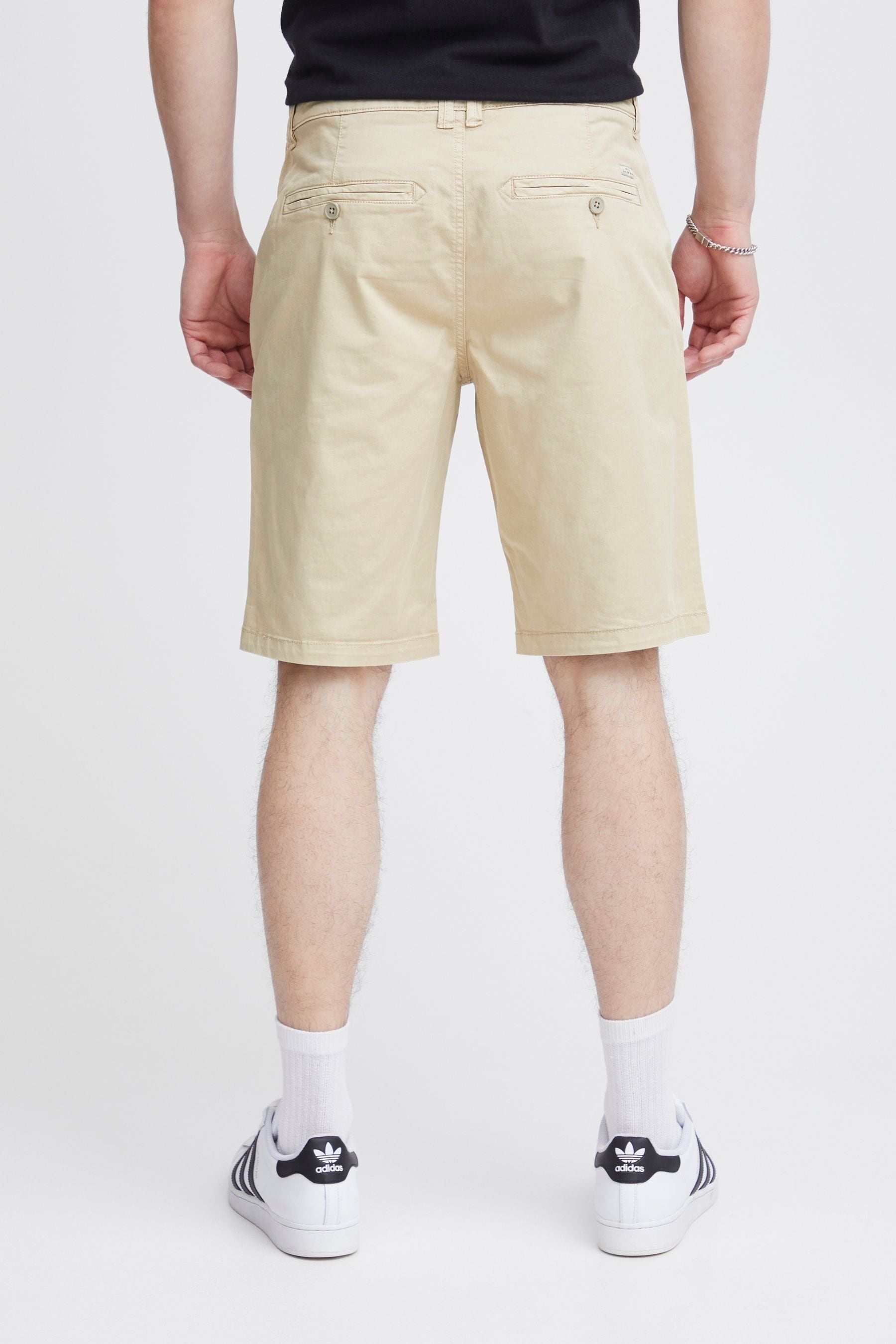 Buy Blend Cream Stretch Chino Shorts from Next France