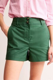 Boden Green Westbourne Sateen Shorts - Image 4 of 5