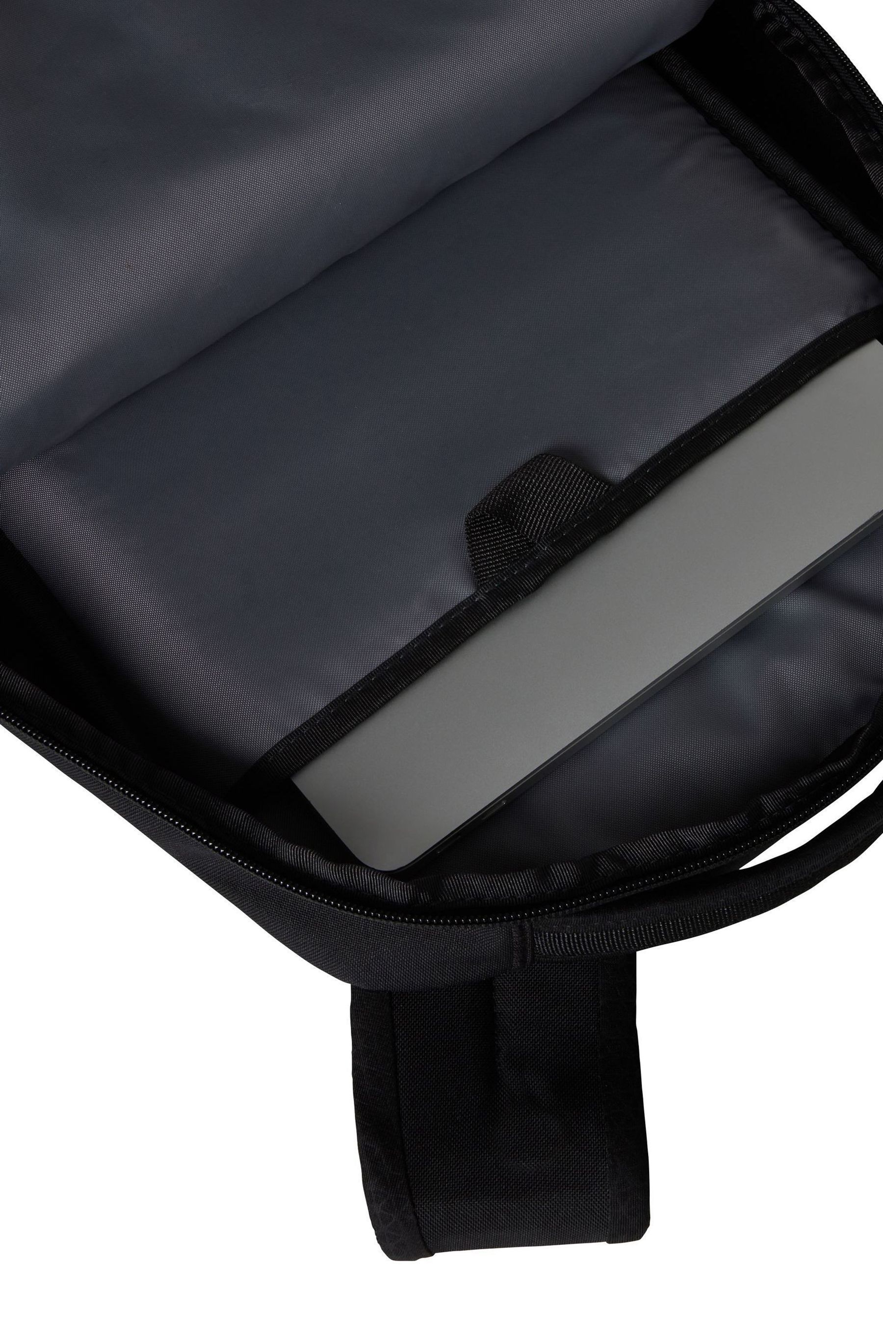 Black jester backpack hot sale