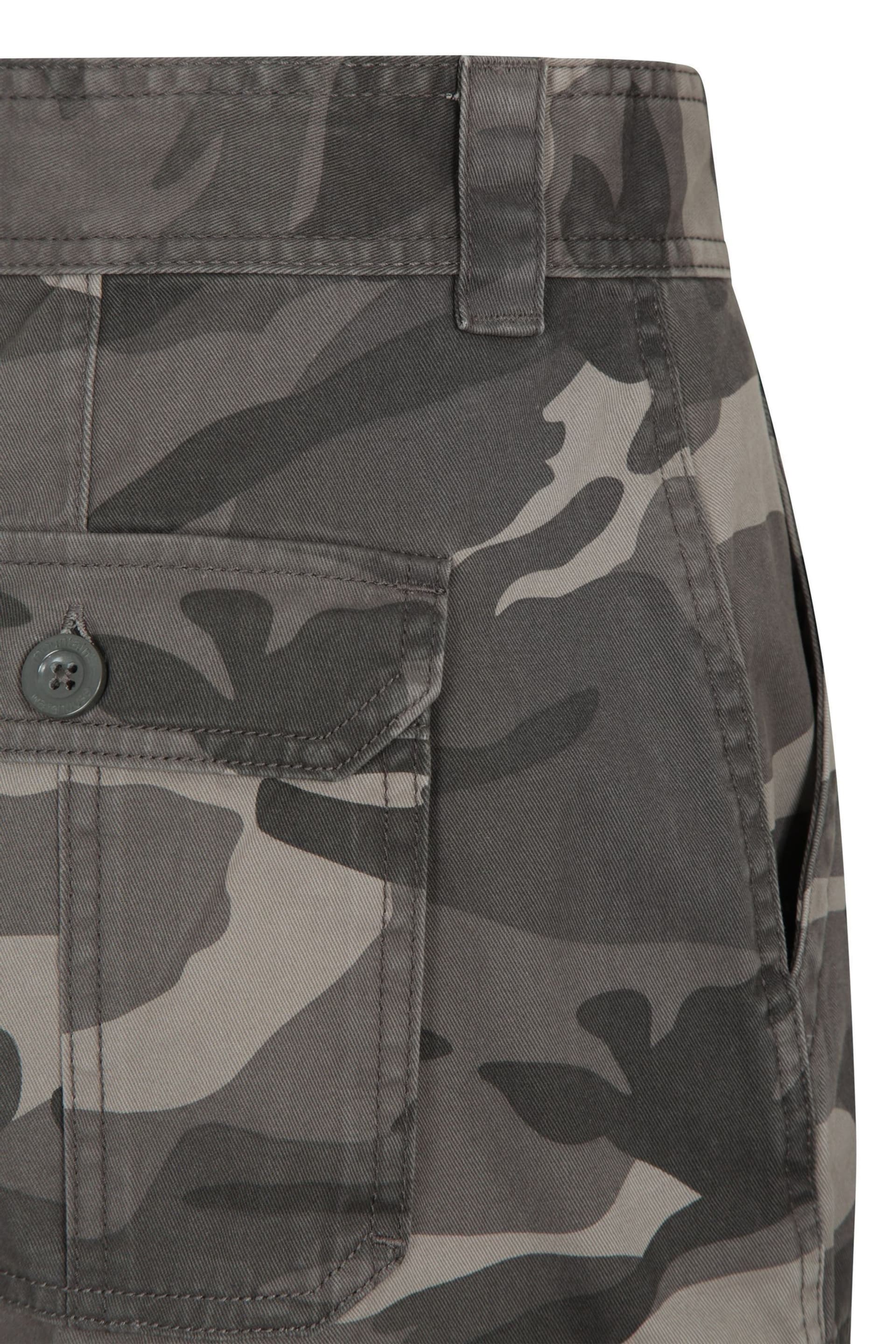 Mountain Warehouse Black Mens Camo 100% Cotton Lightweight Cargo Shorts - Image 5 of 5