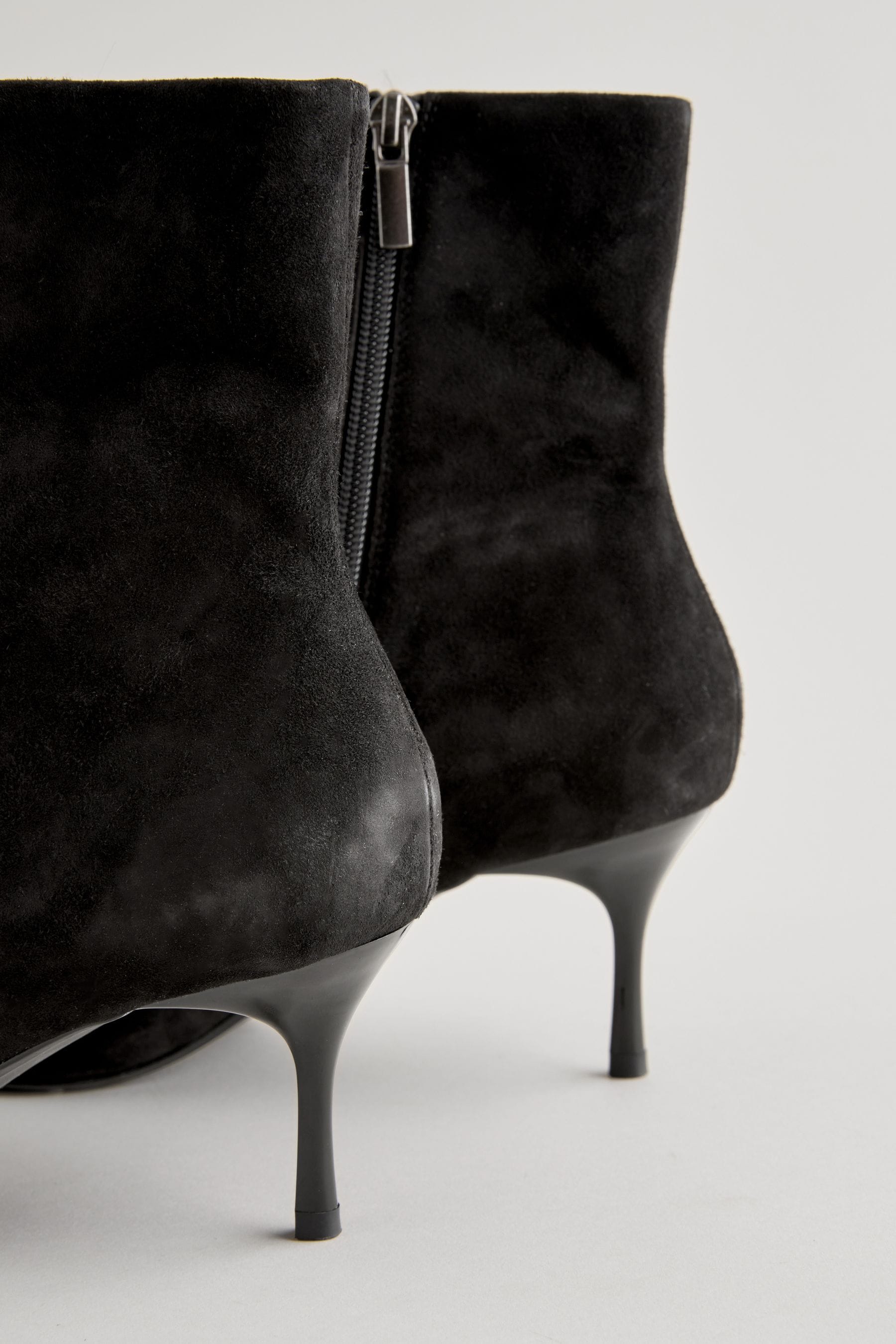 Heeled boots suede hot sale