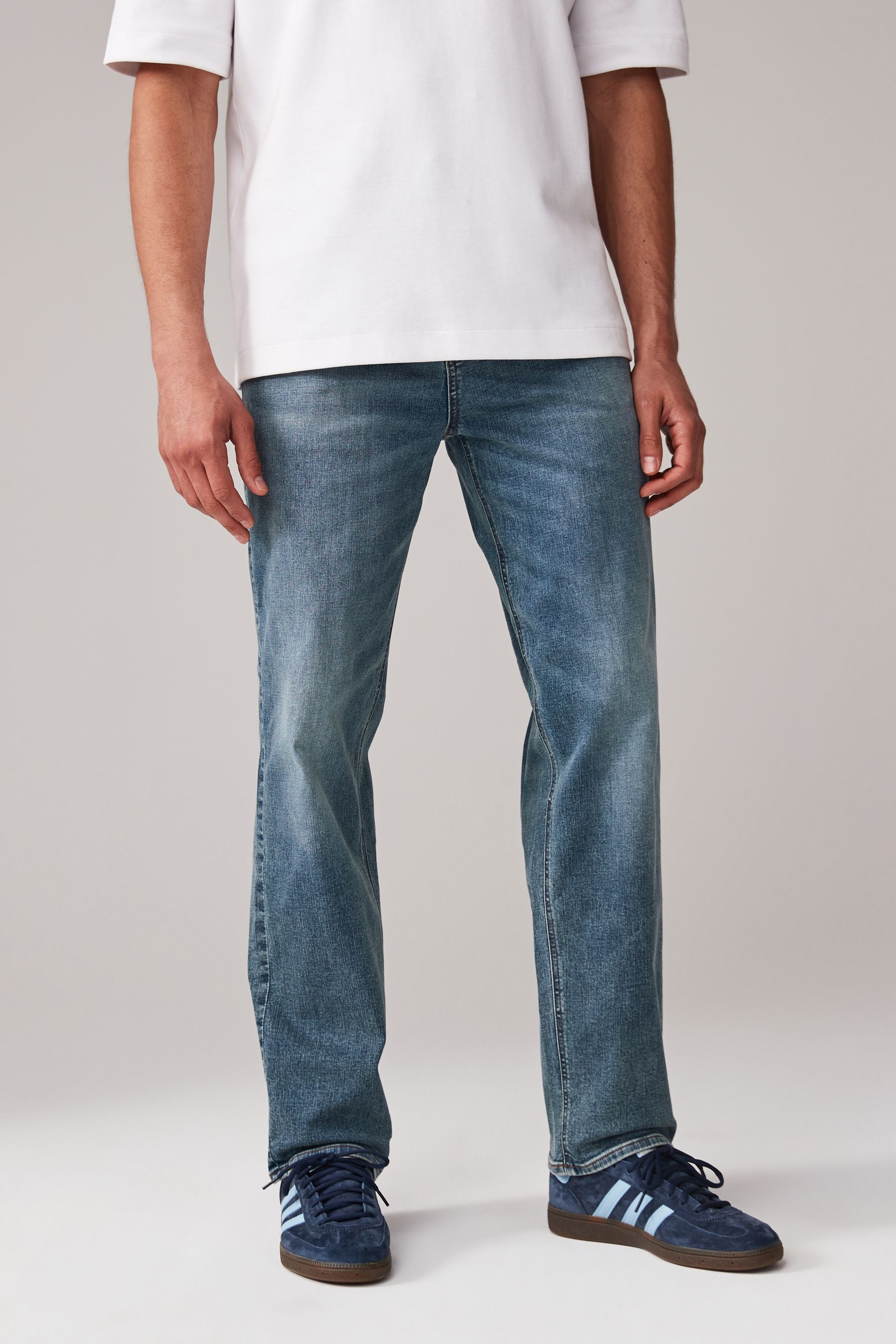 Mens comfort fit jeans uk deals