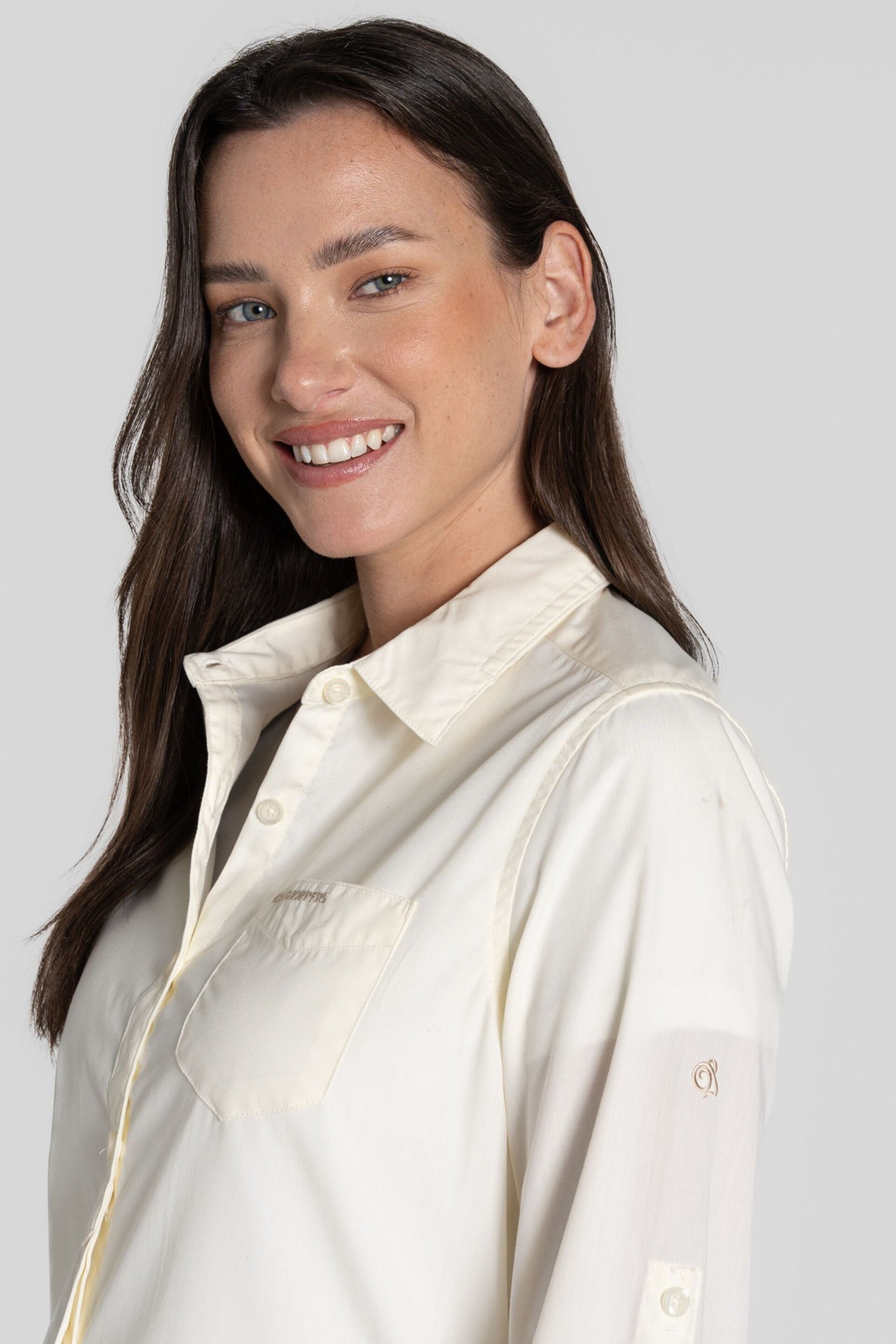 Craghoppers Kiwi Long Sleeved White Shirt - Image 4 of 8