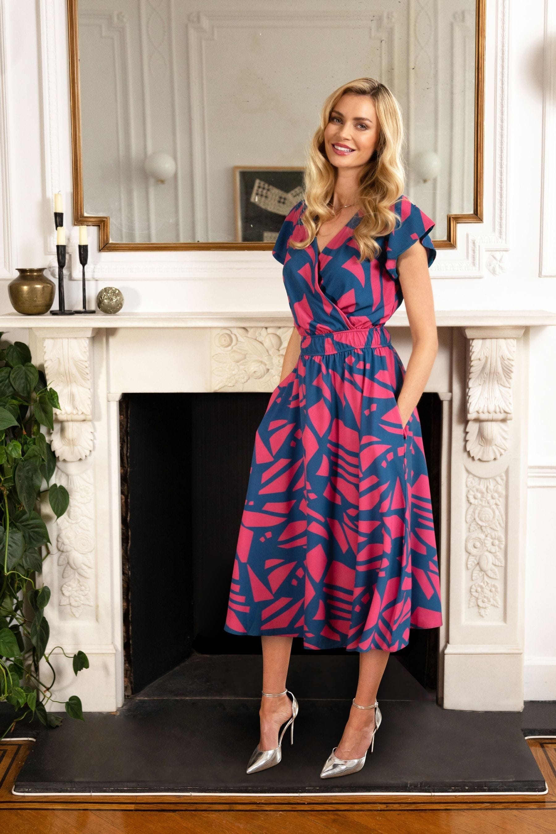 Hot Squash Petite Pink Chiffon Midi Dress