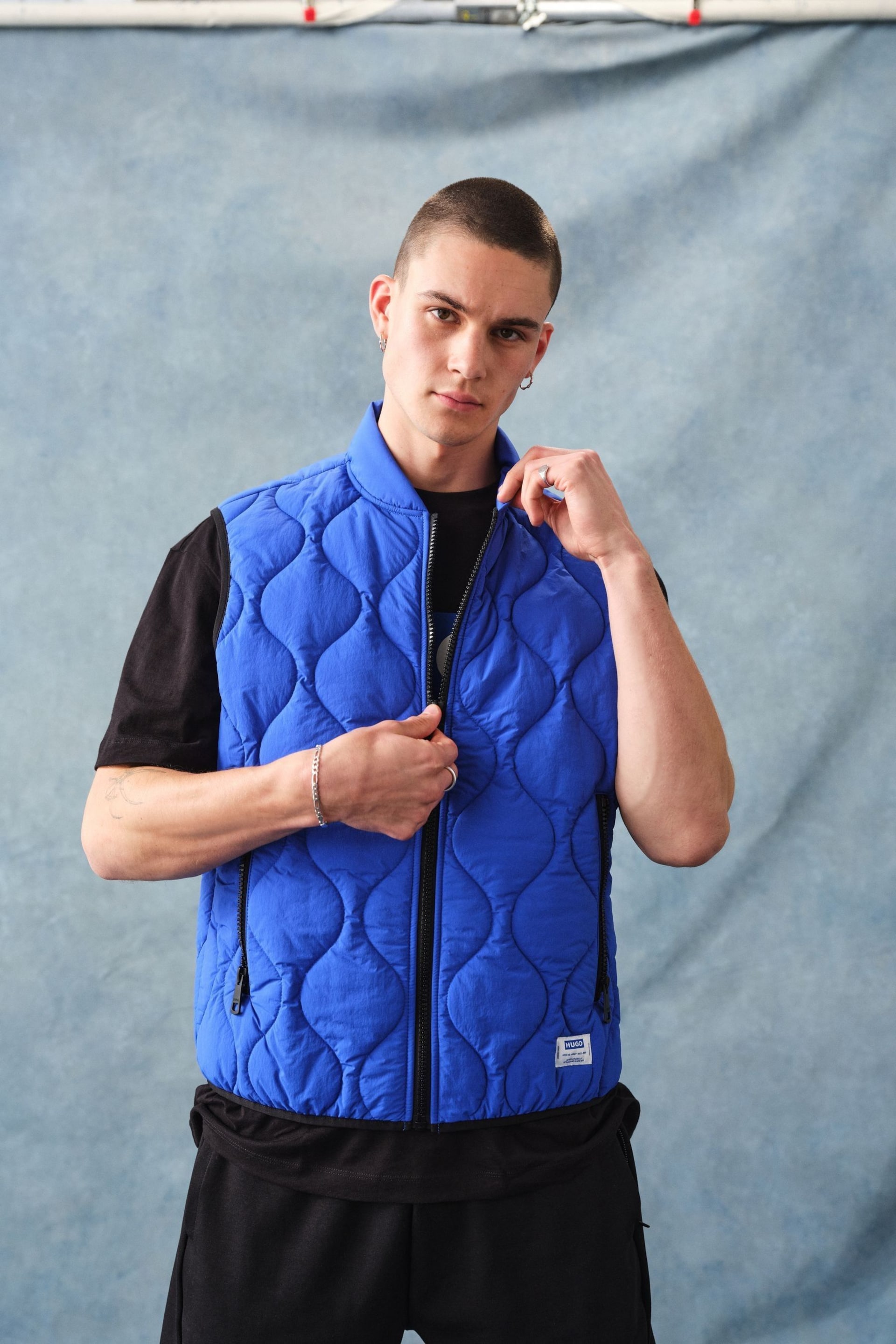 HUGO Water Repellent Diamond Quilted Logo Patch Gilet - Image 3 of 6