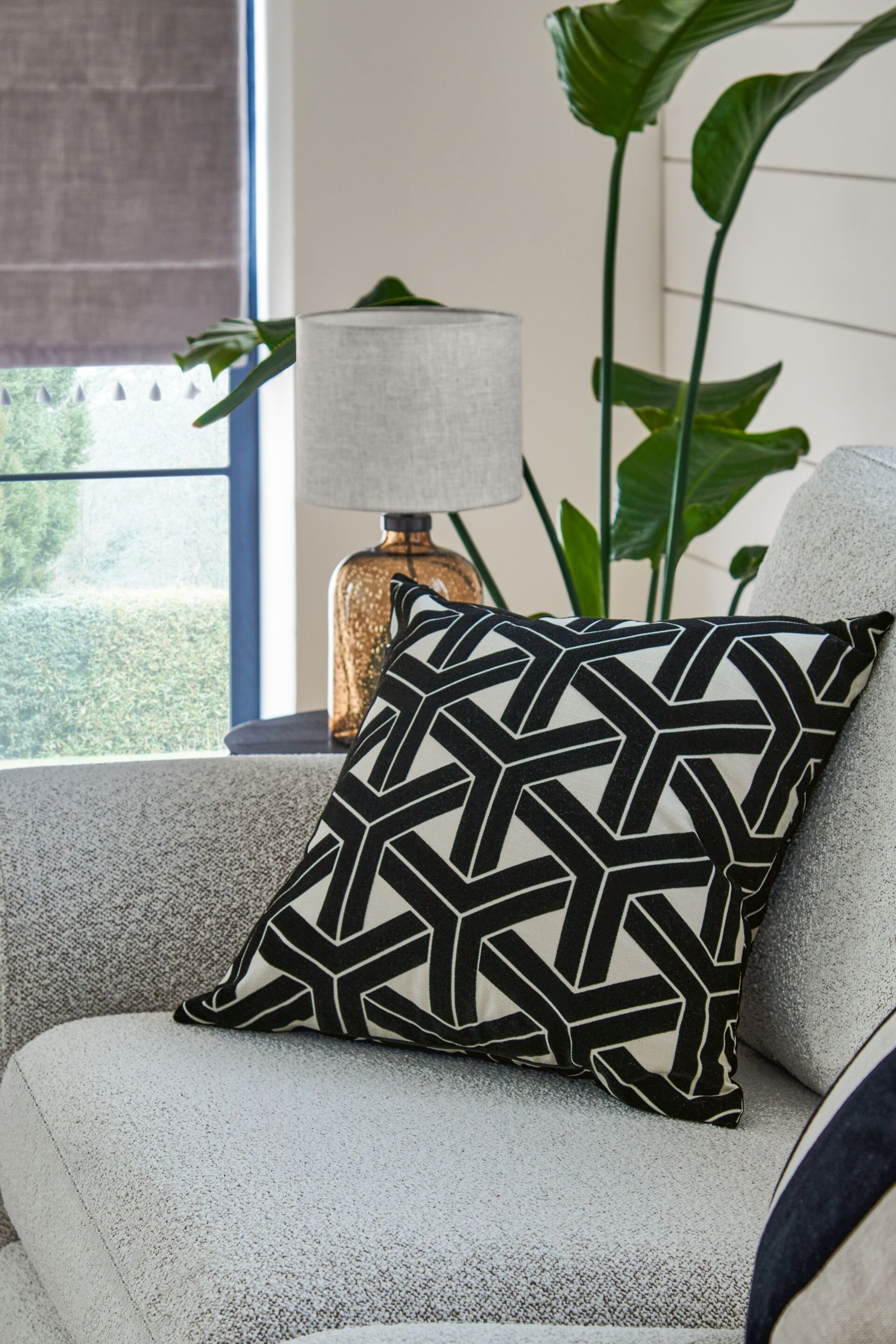 Black/White 50 x 50cm Geometric Flock Cushion - Image 3 of 7