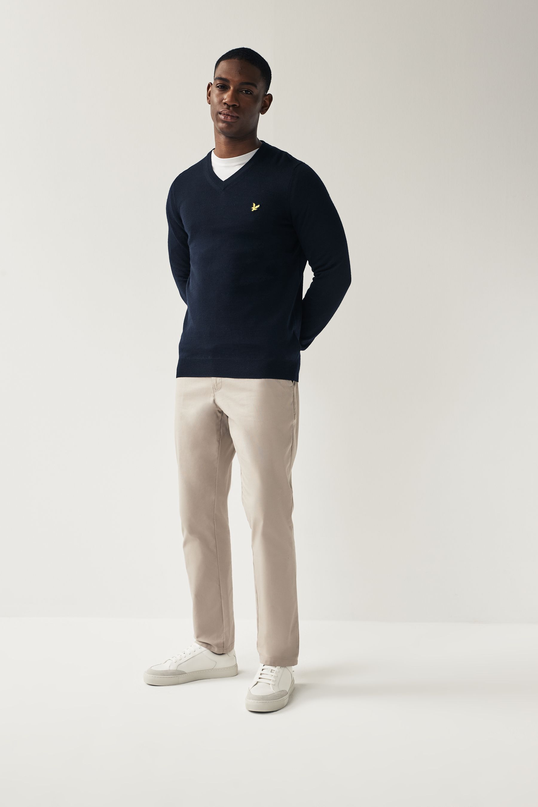Lyle and scott navy jumper outlet