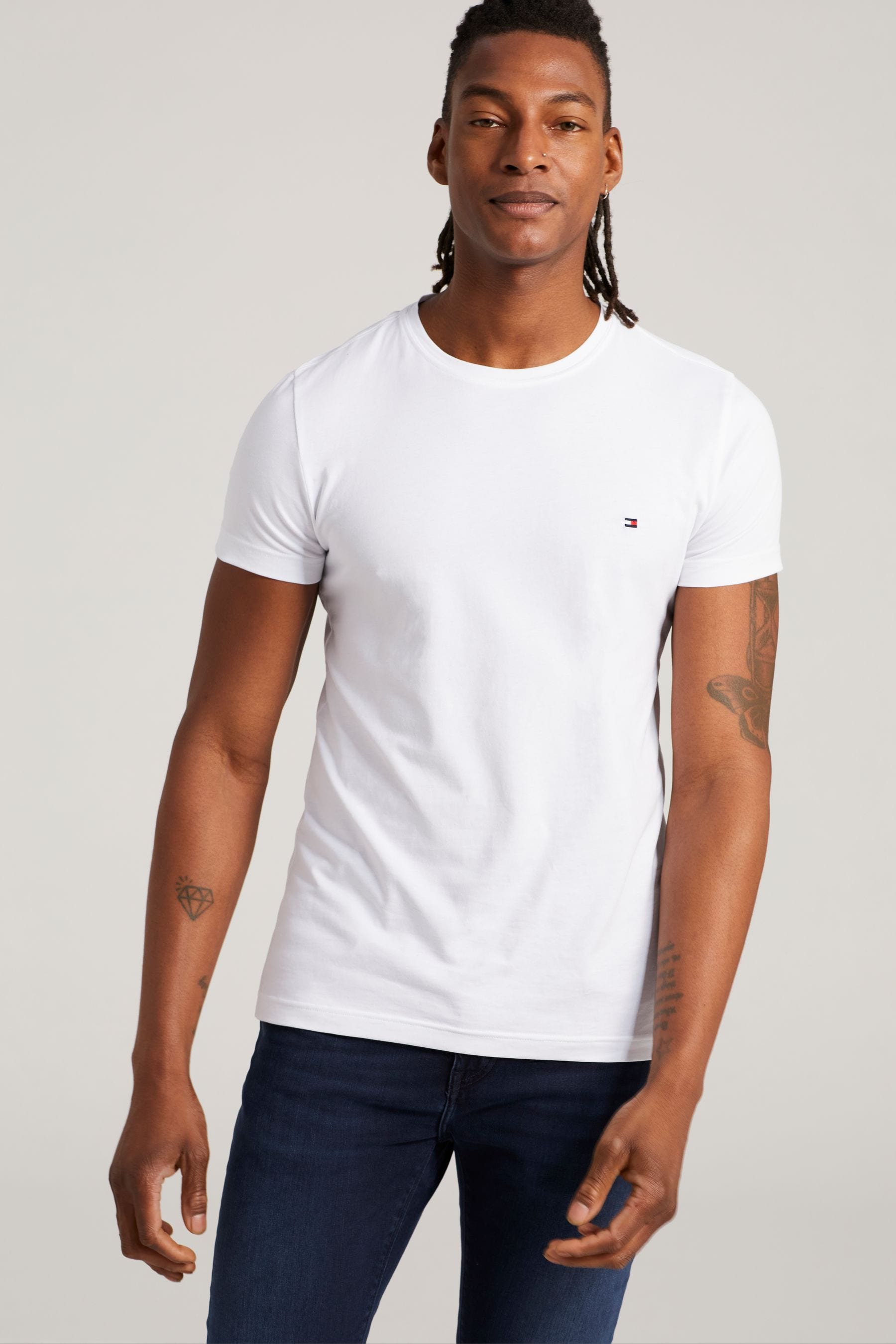 Tommy hilfiger t shirt slim fit online