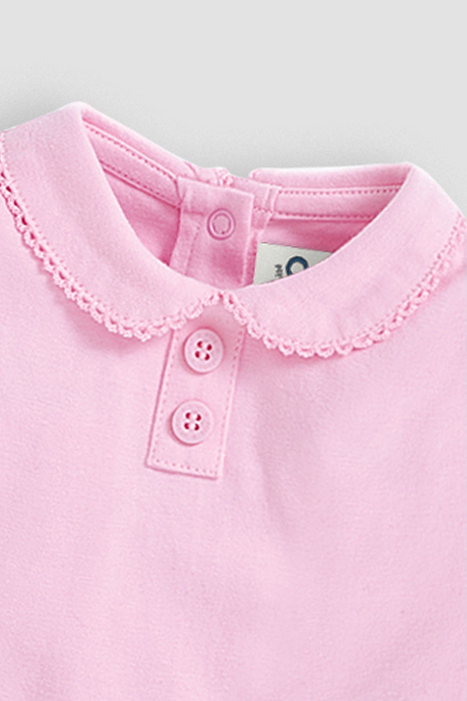 Pink peter pan collar top discount