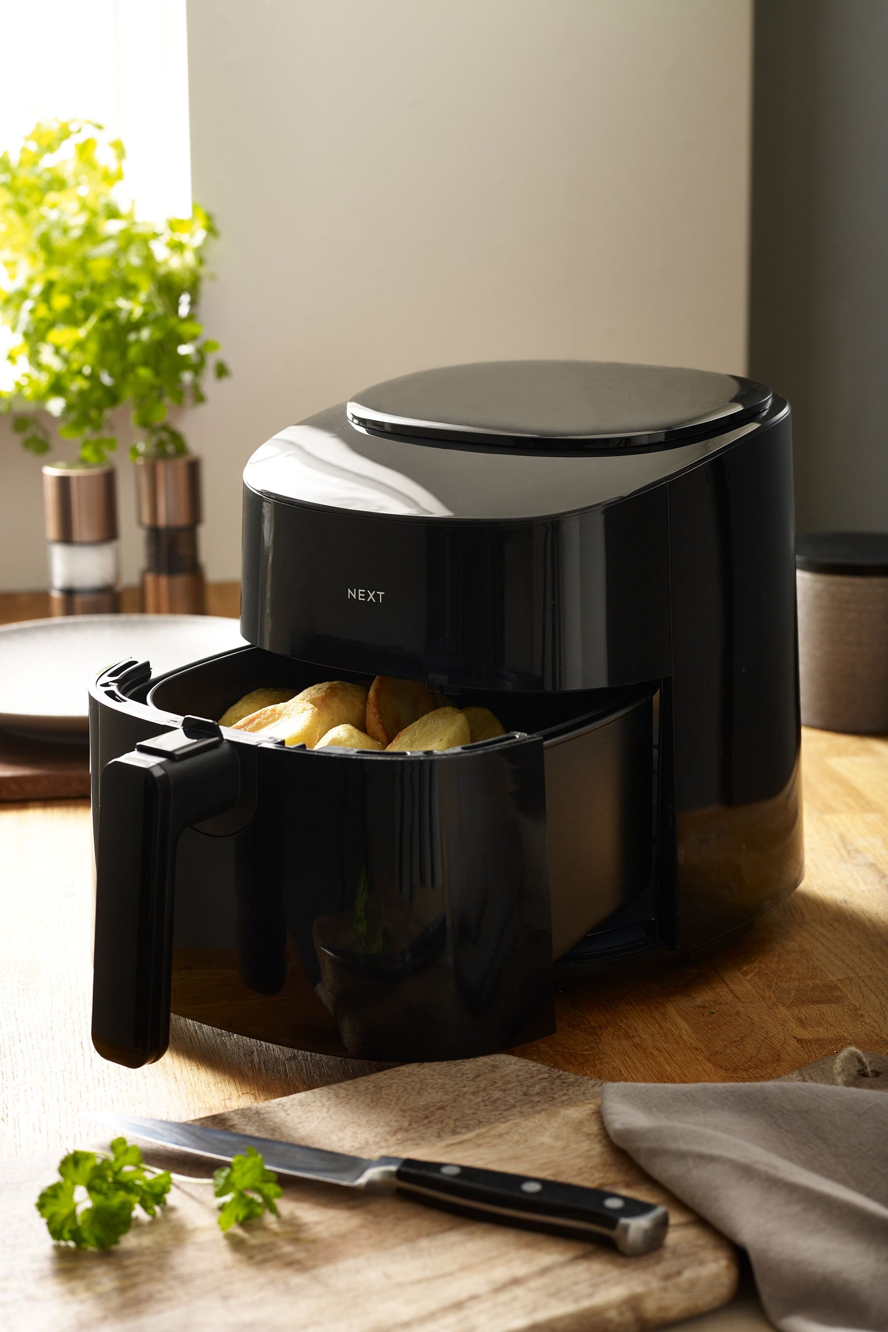 Buy Black 4.2 Litre Air Single Fryer from the Next UK online shop