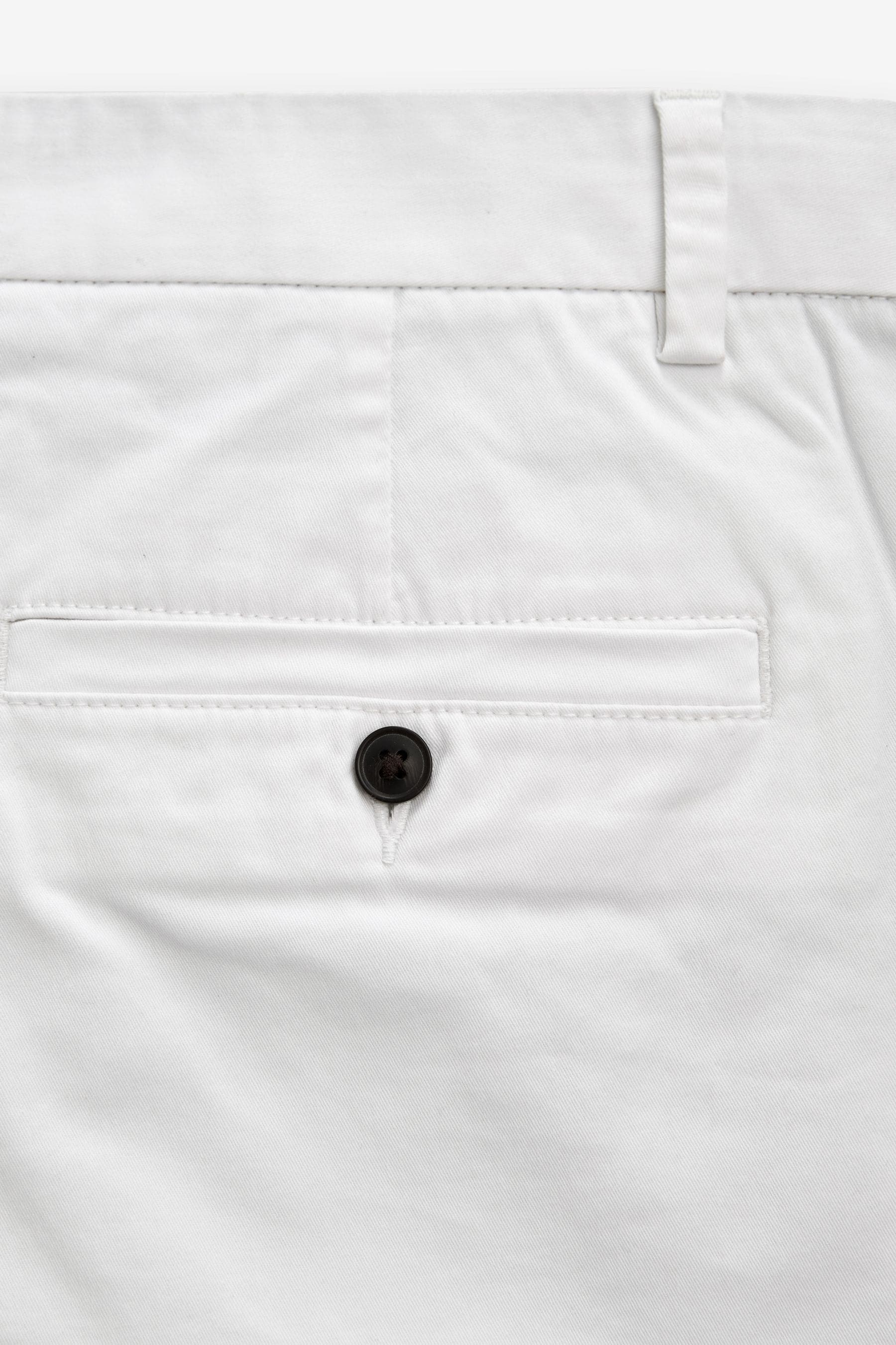 Mens skinny white chino shorts discount