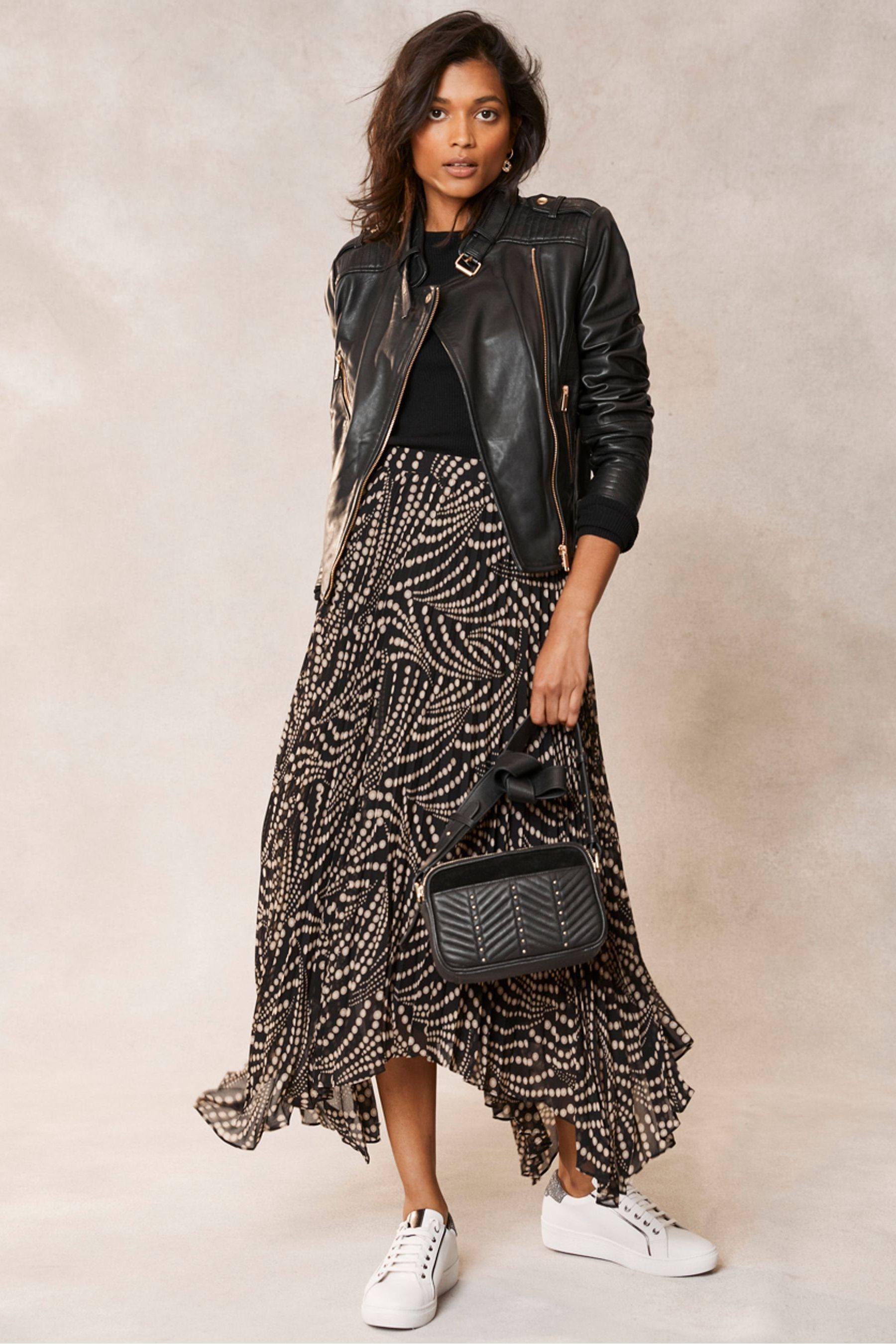 Buy Mint Velvet Blue Nancy Print Pleated Midi Skirt from Next Luxembourg