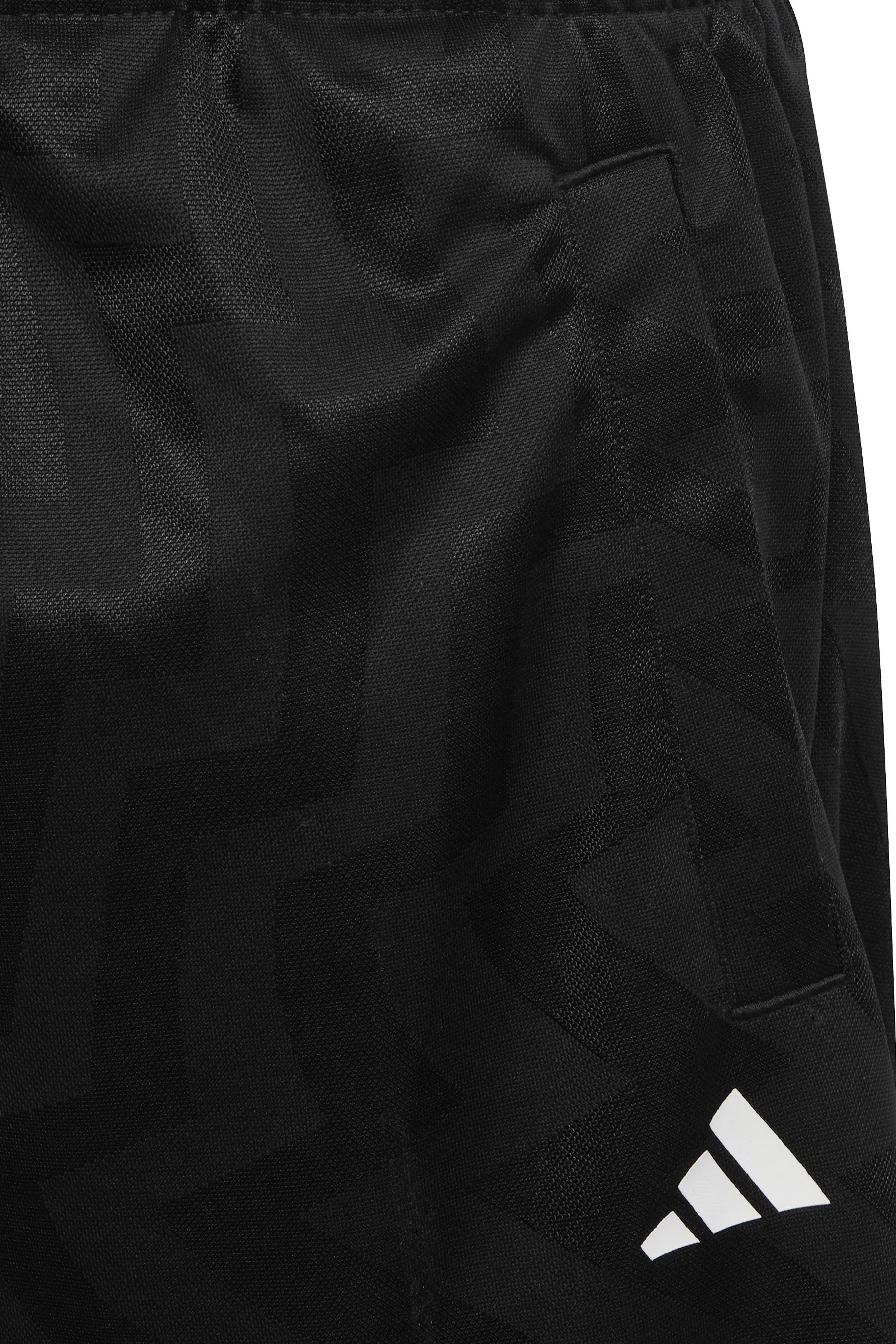 Adidas predator shorts deals