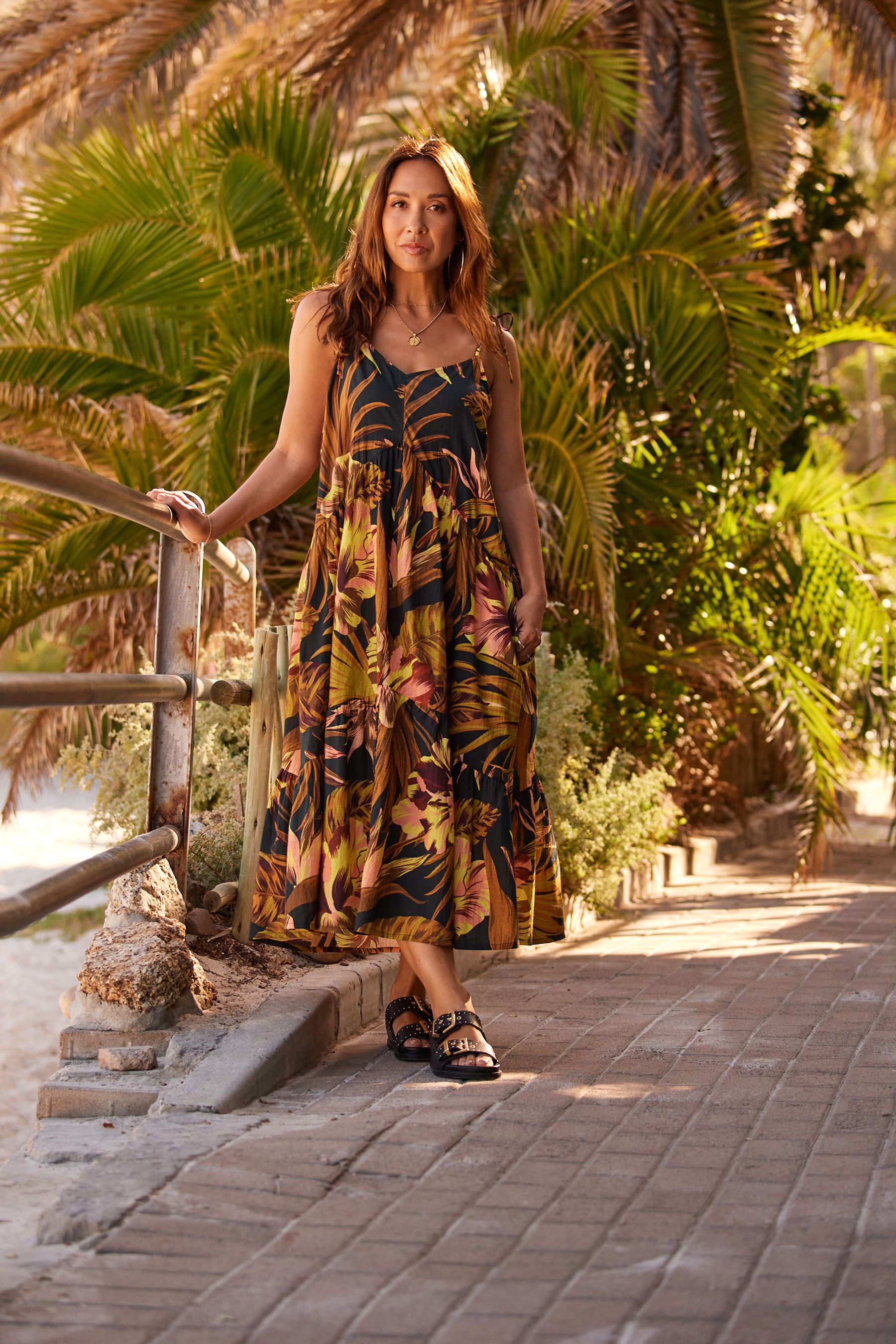 Khaki swing dress 2025