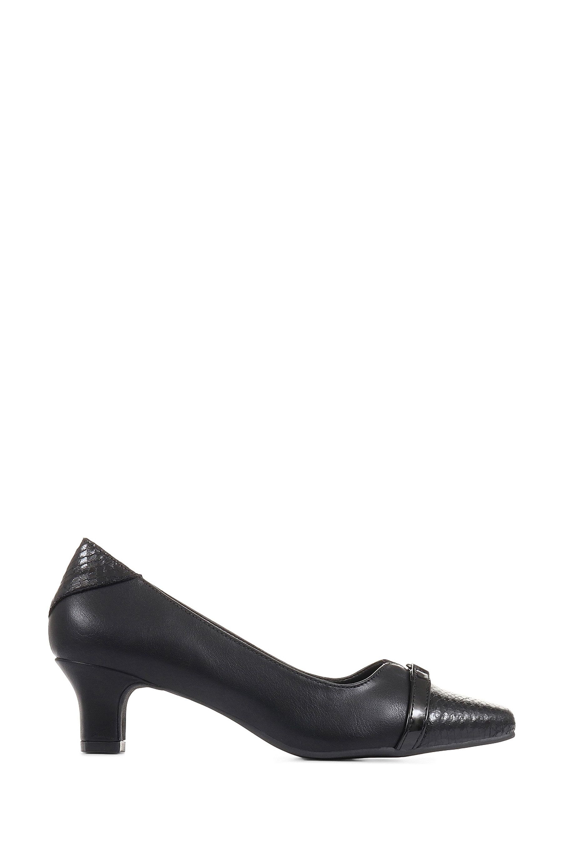 Small heeled court shoes hotsell